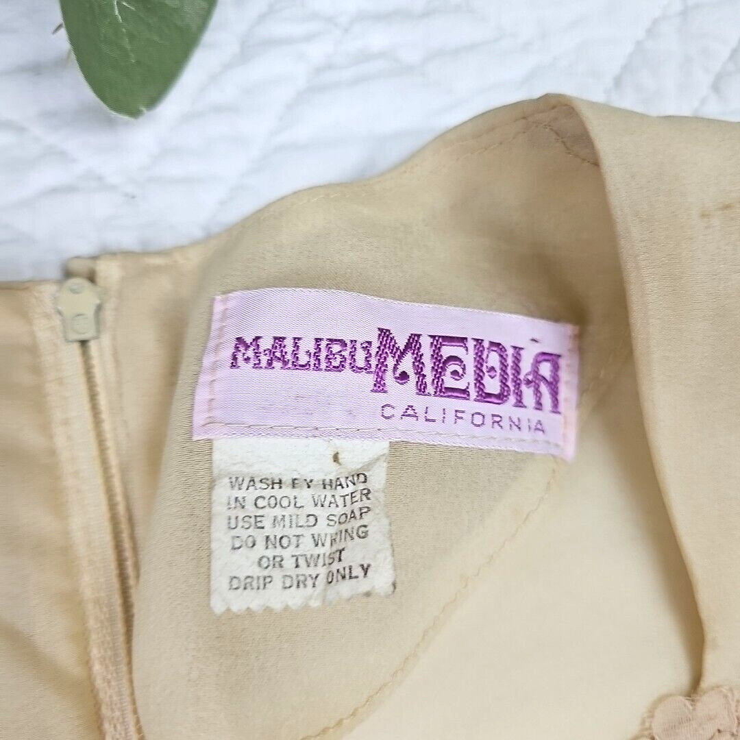 VTG 70’s Cream Lightweight Long Sleeve Maxi Dress Size S Malibu Media