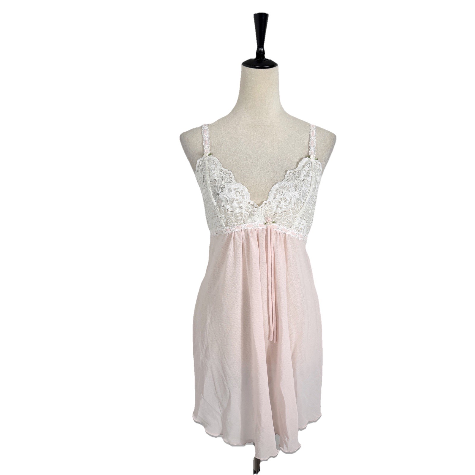 Vintage 90s Chadwicks Pink Lace Trim Nightgown Lingerie Dainty Coquette Medium