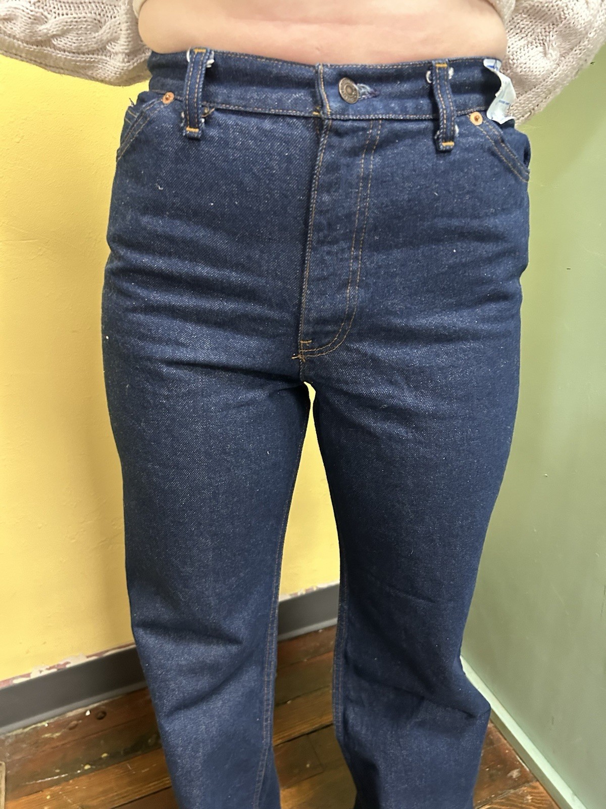 Vintage 70s NWT Levi’s Flare Jeans 26089-0214 Dark Wash Denim Women’s 15M 31×33