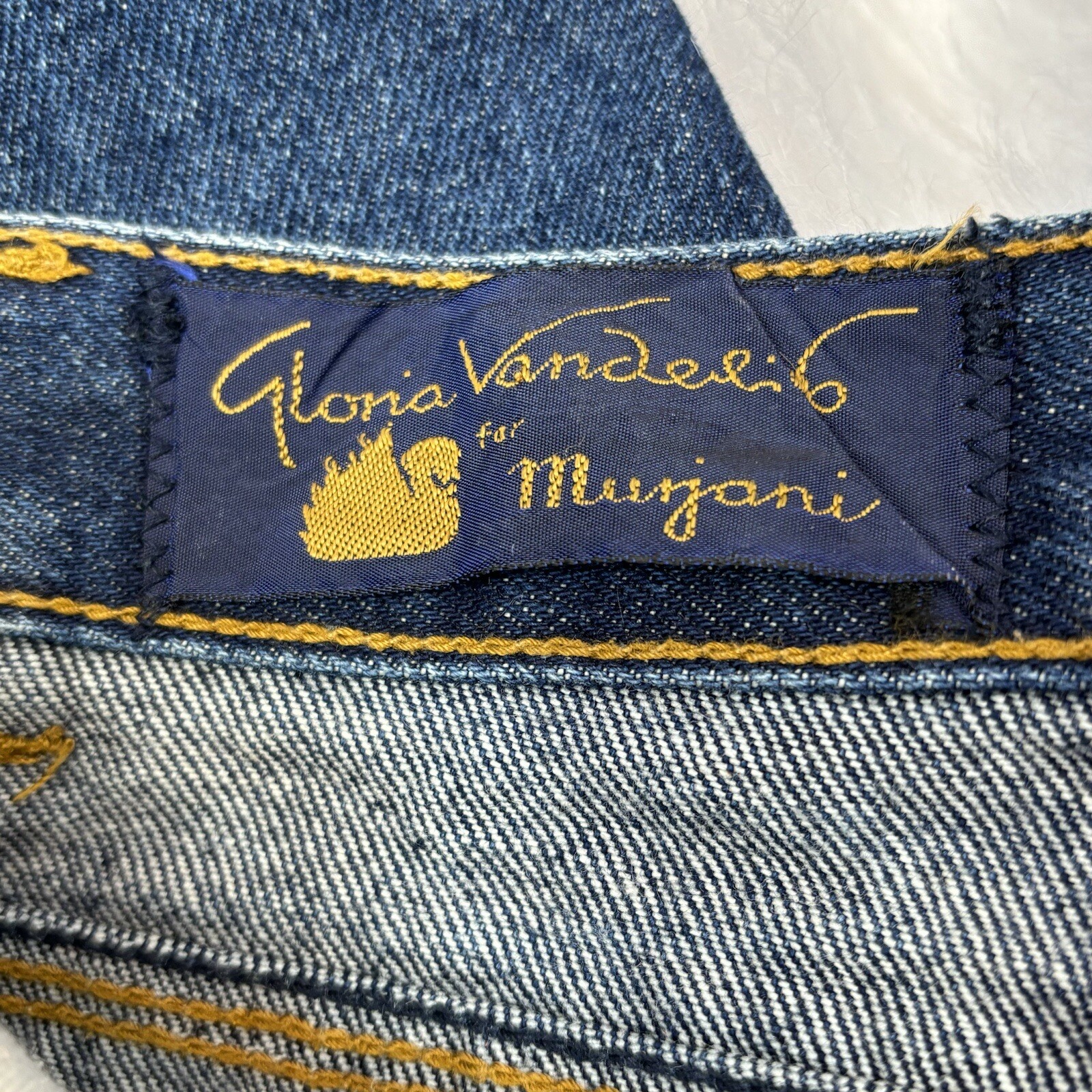 Gloria Vanderbilt For Murjani VINTAGE Staight Leg Jeans 8 Fit Small 25” Waist!!