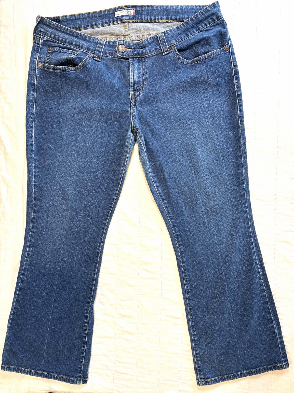 Levi’s 542 Women’s Plus Size 22W Medium Flare Jeans Flap Pocket Blue Y2K 2008