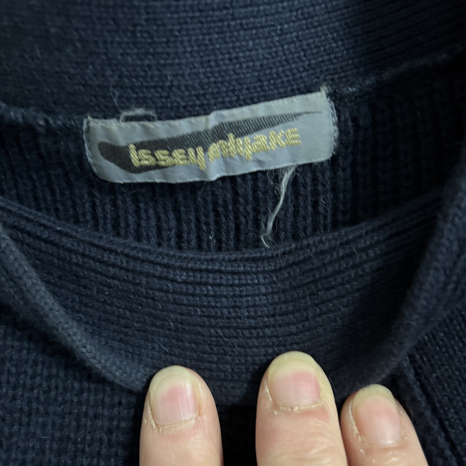 Vintage Issey Miyake 80’s oversized womens Angora / Cotton navy sweater Size S/M