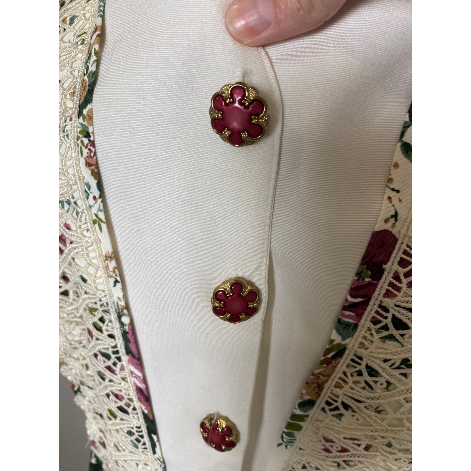 Vintage Asriel USA Floral 2 Piece Skirt Set Lace Trim Crochet Buttons 80s 90s L