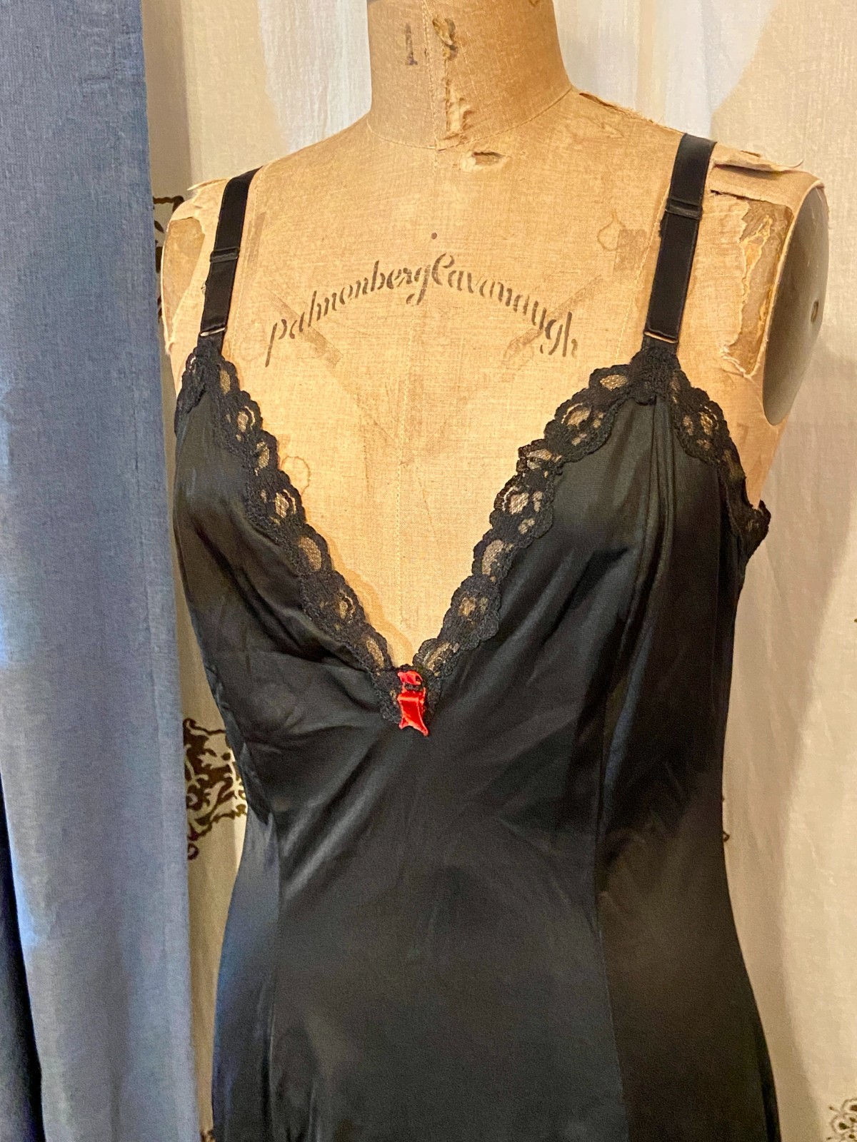 Vintage 60s 70s Black LACE Deep V Sexy Nightgown Slip Dress L Sissy Pin-Up Retro