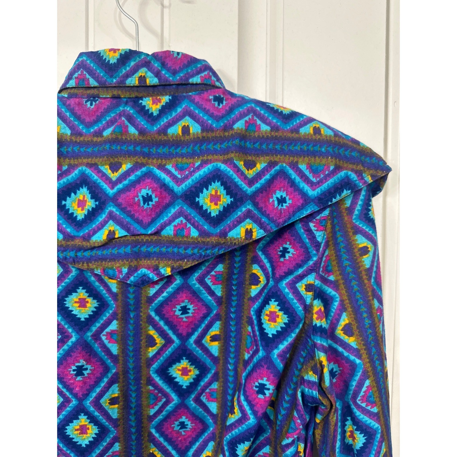 Vintage Rodeo Western Wear Womens Cropped Southwestern Geometric Shirt Purple M