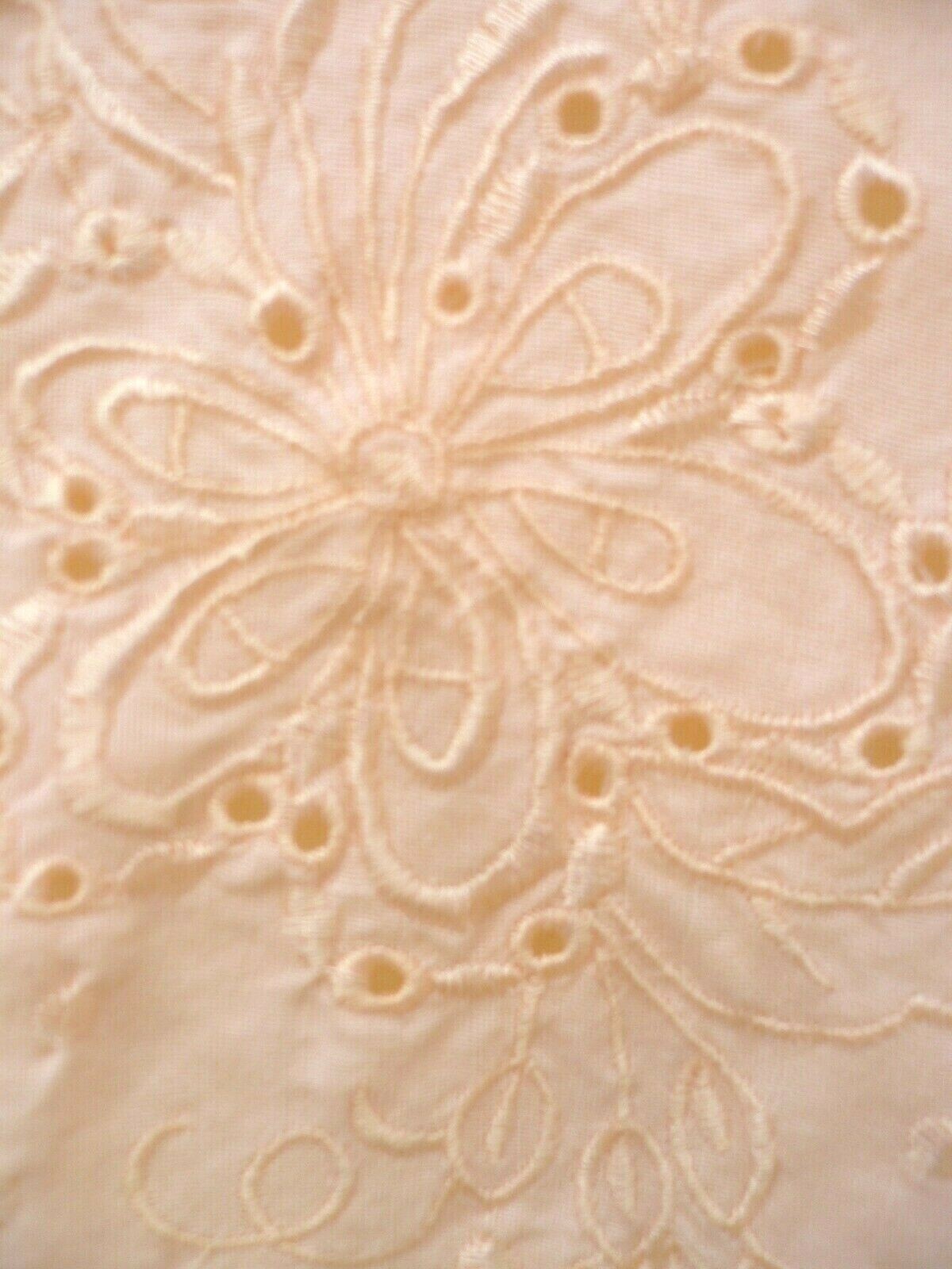 VTG DIVA BRAND M L PEACH PINK EMBROIDERED BUTTON DOWN SHORT SLEEVE BLOUSE WOMEN
