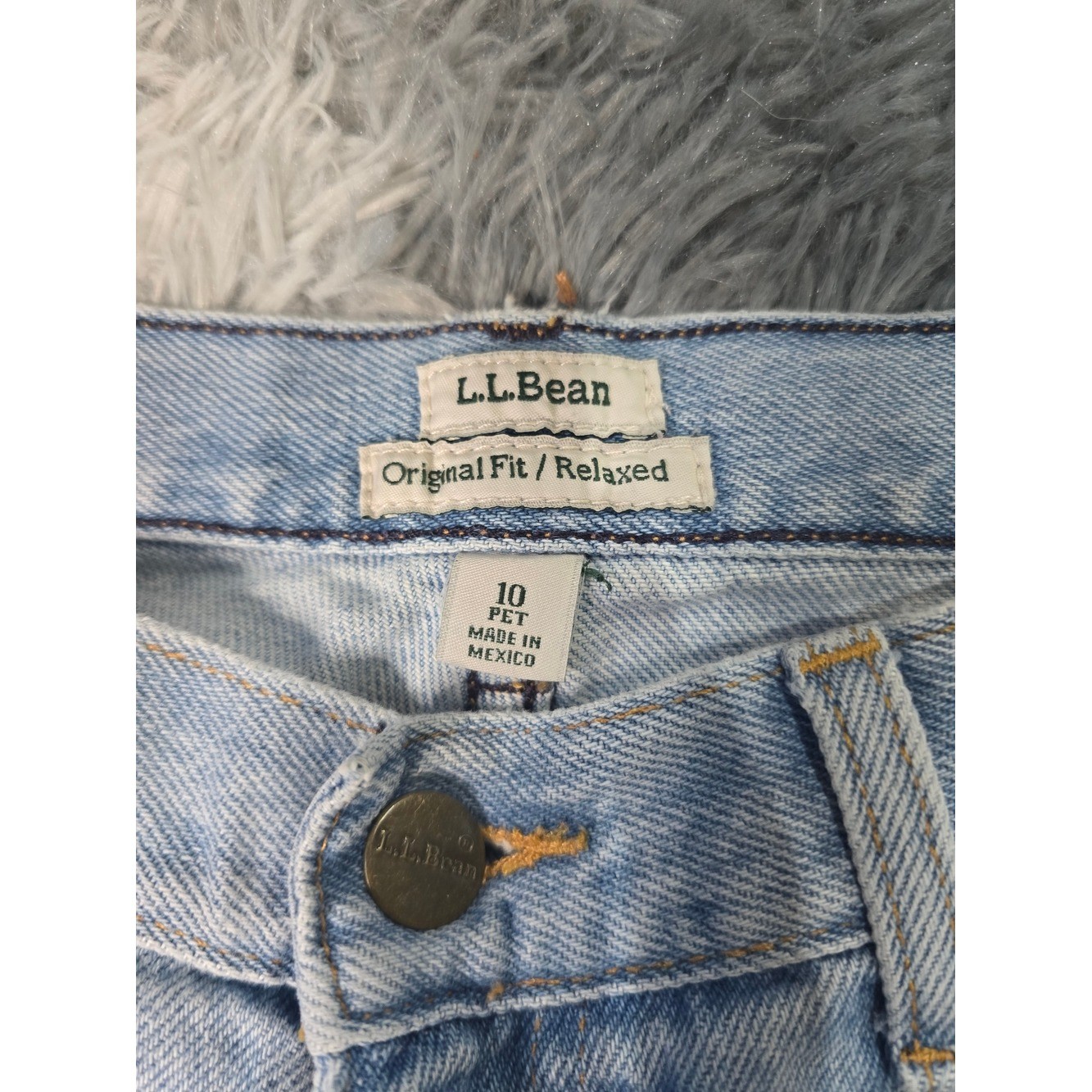 Vintage L.L. Bean Light Blue Petite Relaxed Fit Jeans, Size 10P