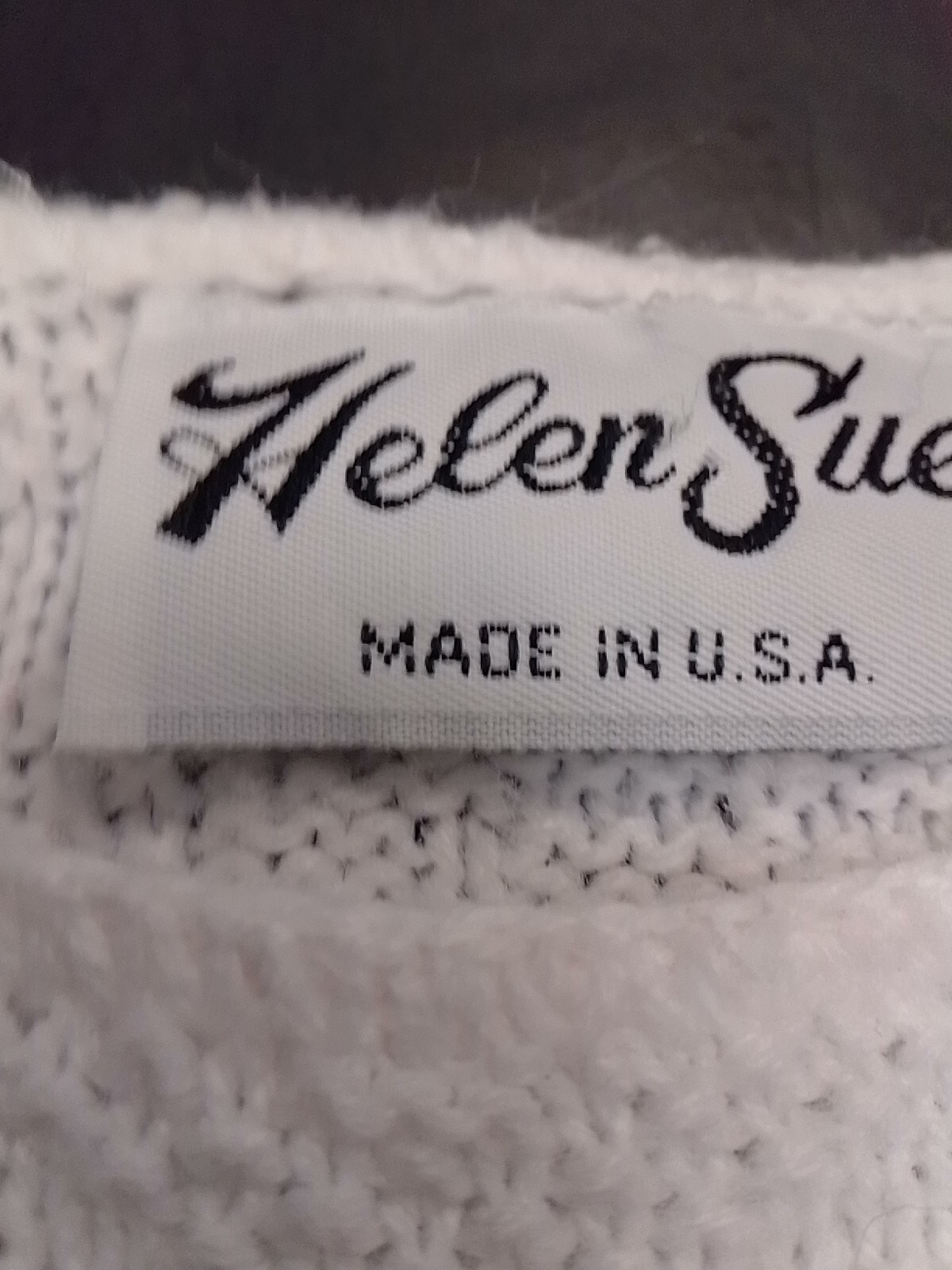 Vintage Helen Sue Sweater White acryllic USA vintage size 14 see measure Hole