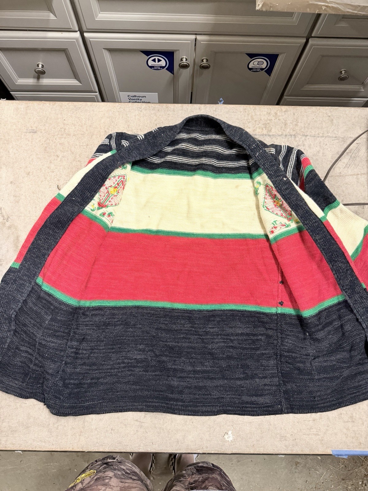 Vintage 1970s WEATER All-Over Pattern Acrylic Knit Cardigan