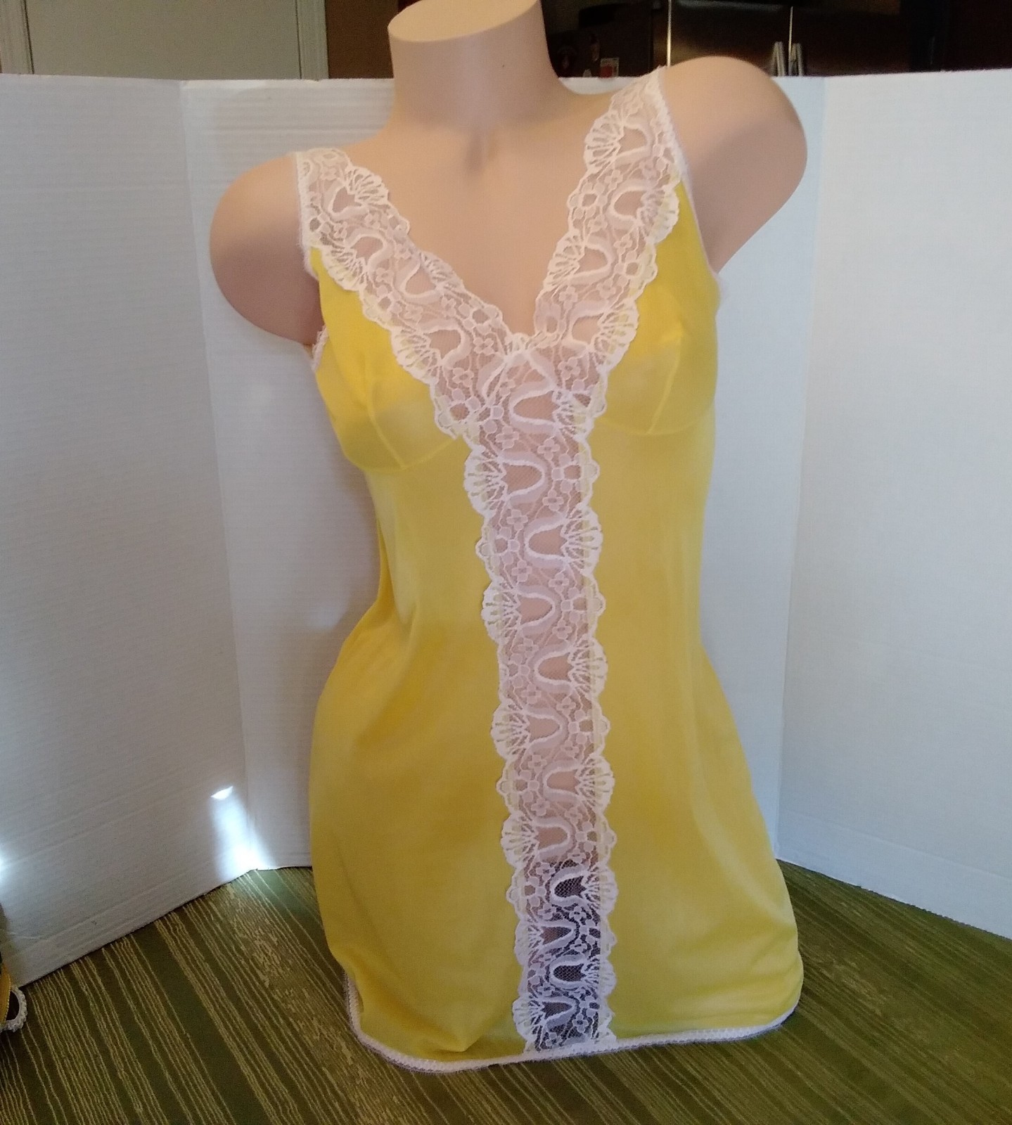 Vintage 60’s Full Slip Dress Chemise European Wide Strap Retro Yellow Lace Small