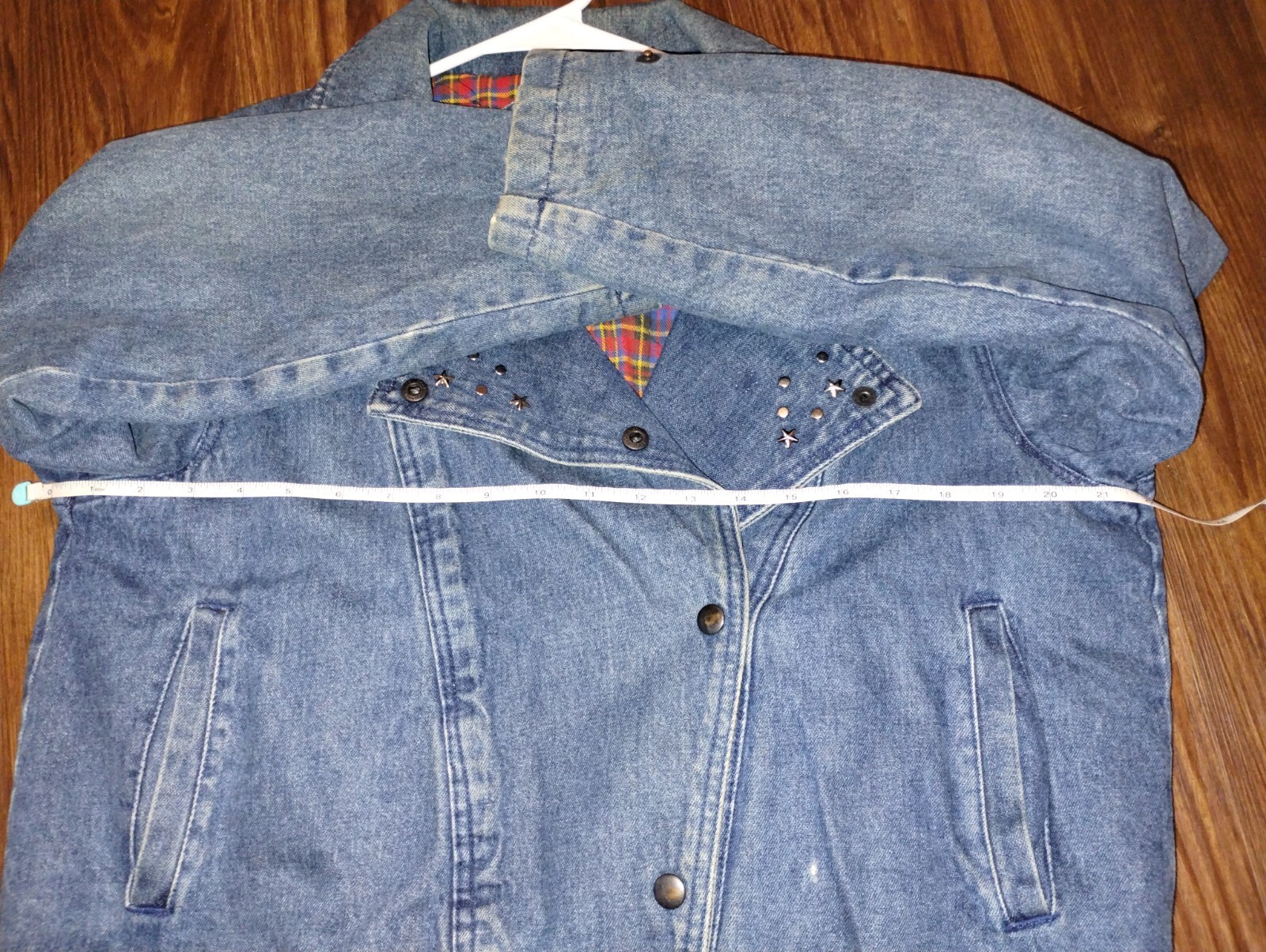 VTG YR Womens Size L Snap Up Quilt Lined Distressed Blue Jean Jacket Bling Lapel
