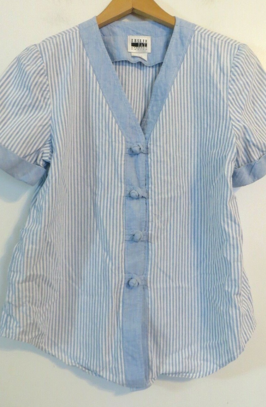 Vintage Leslie Fay Shirt Womens Petite 10P Button Up Short Slv Blue White Stripe