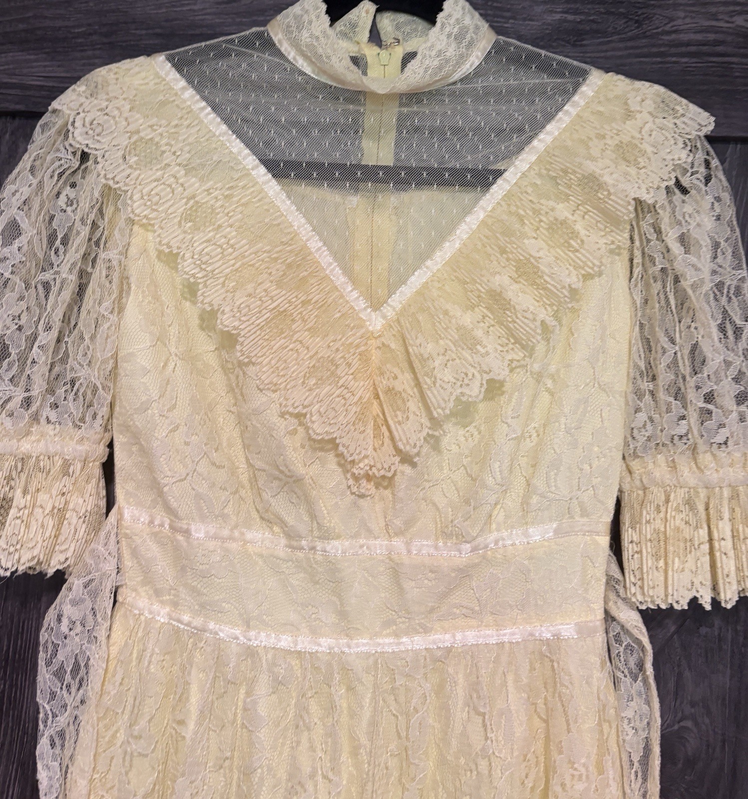 Vintage J.C. Penney Yellow 70s Edwardian Party Prom Dress Gown Sz 7/8 Beautiful!