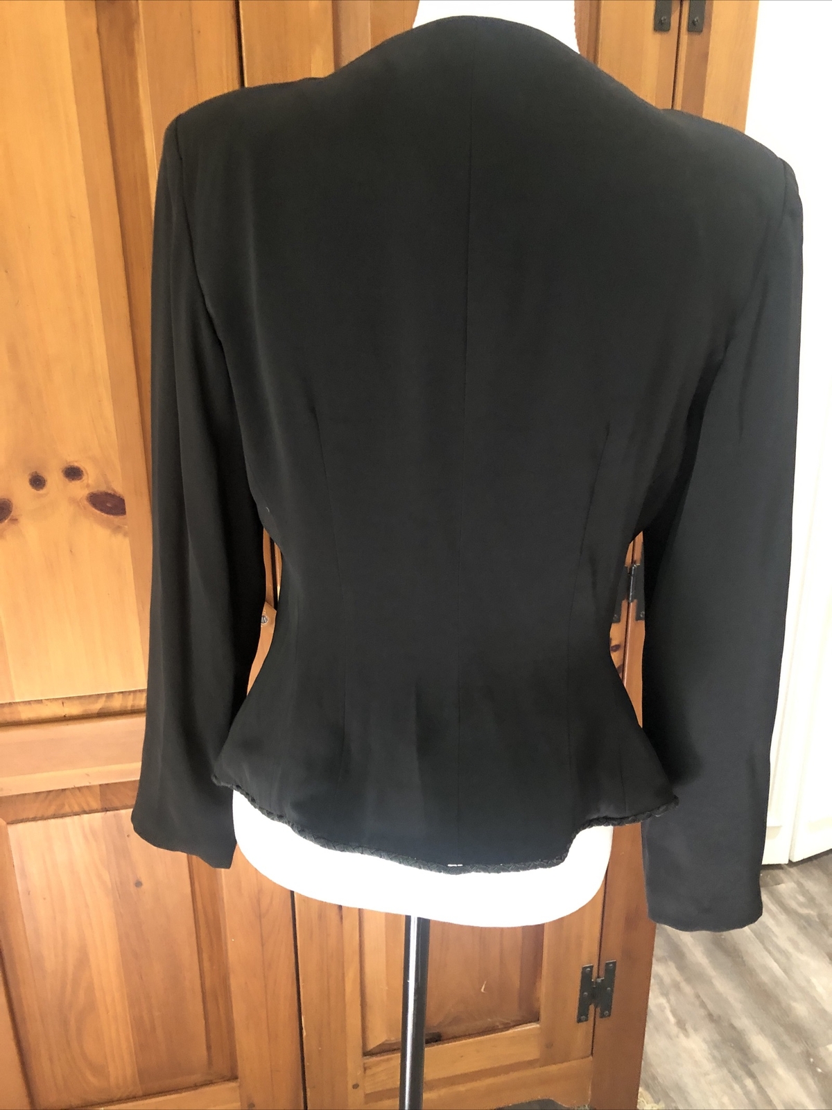 Holly’s Harp vintage 80s black trapunto & braid trim fitted cropped jacket S