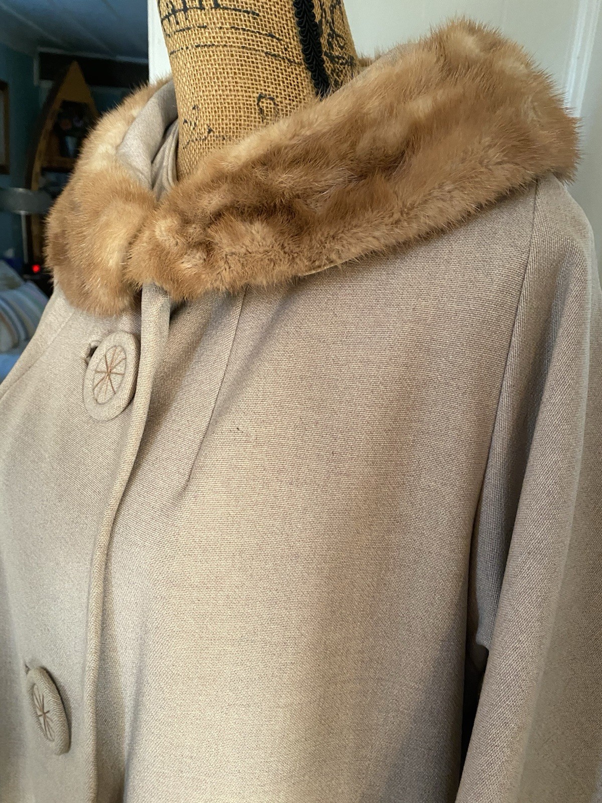 Vintage 1950s Tan Wool Swing Coat Real Mink Fur Collar Cuffs 46” Bust Nice!!!
