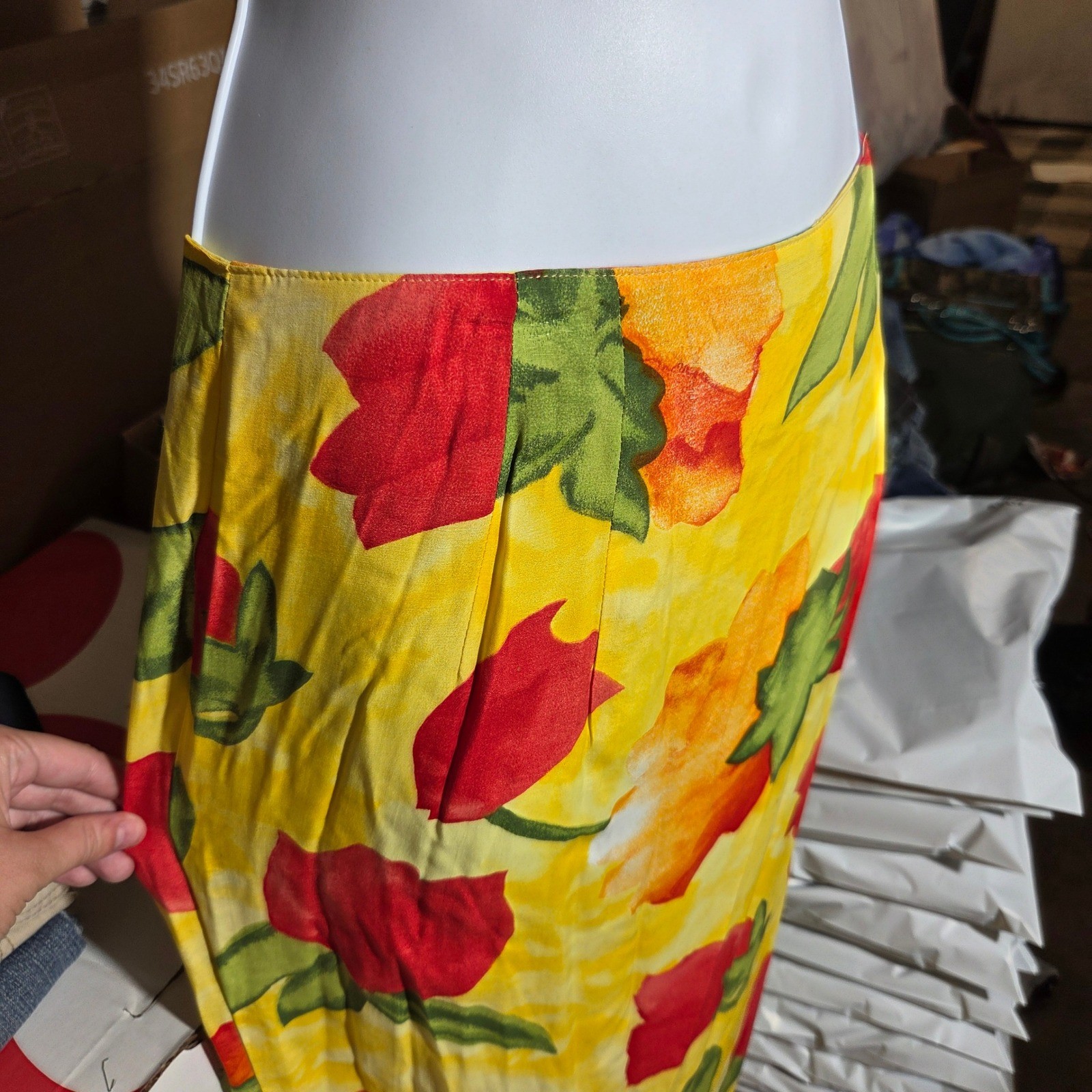 Vintage Pine Cove Yellow Floral Tulip Print Maxi Skirt Size 10 Style 2588-34