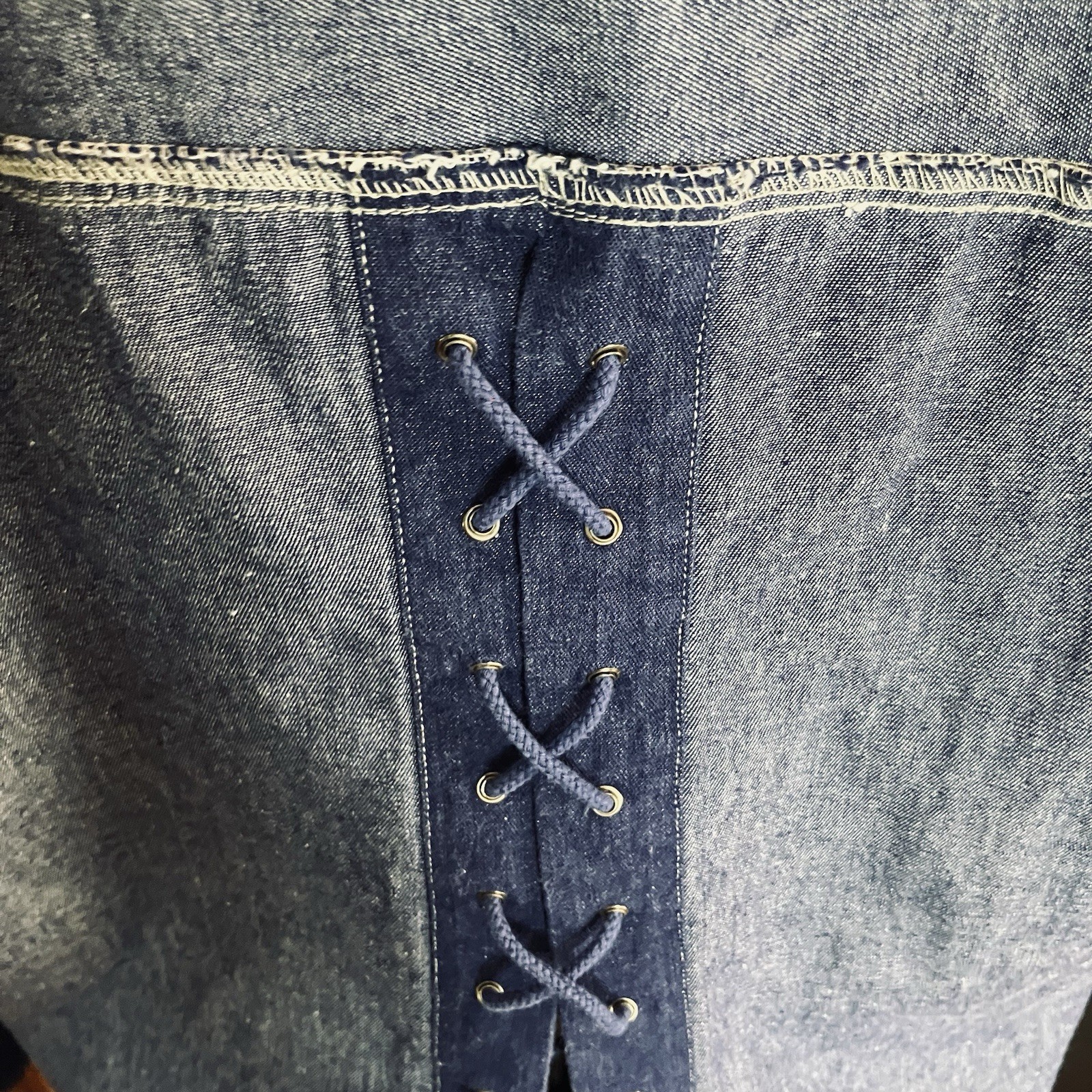 70s 80s Uptick Denim Lace-up Back Shirt Women’s Size Large 100% Cotton New