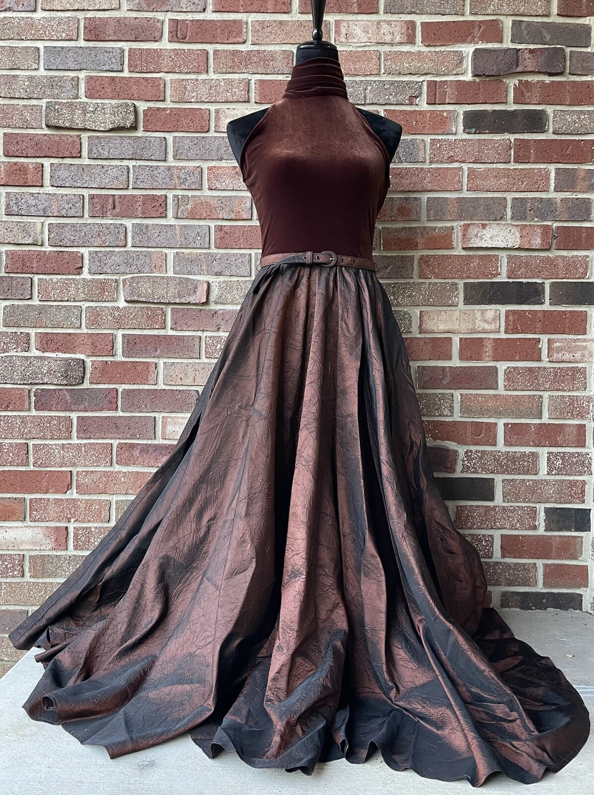 VTG Brown Mauve Velvet Bonnie Strauss Gown Dress Sz 6