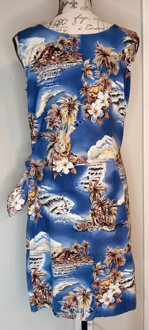 Vintage Hilo Hattie Medium Hawaii Wrap Dress, Blue, Hibiscus Volcano Sleeveless
