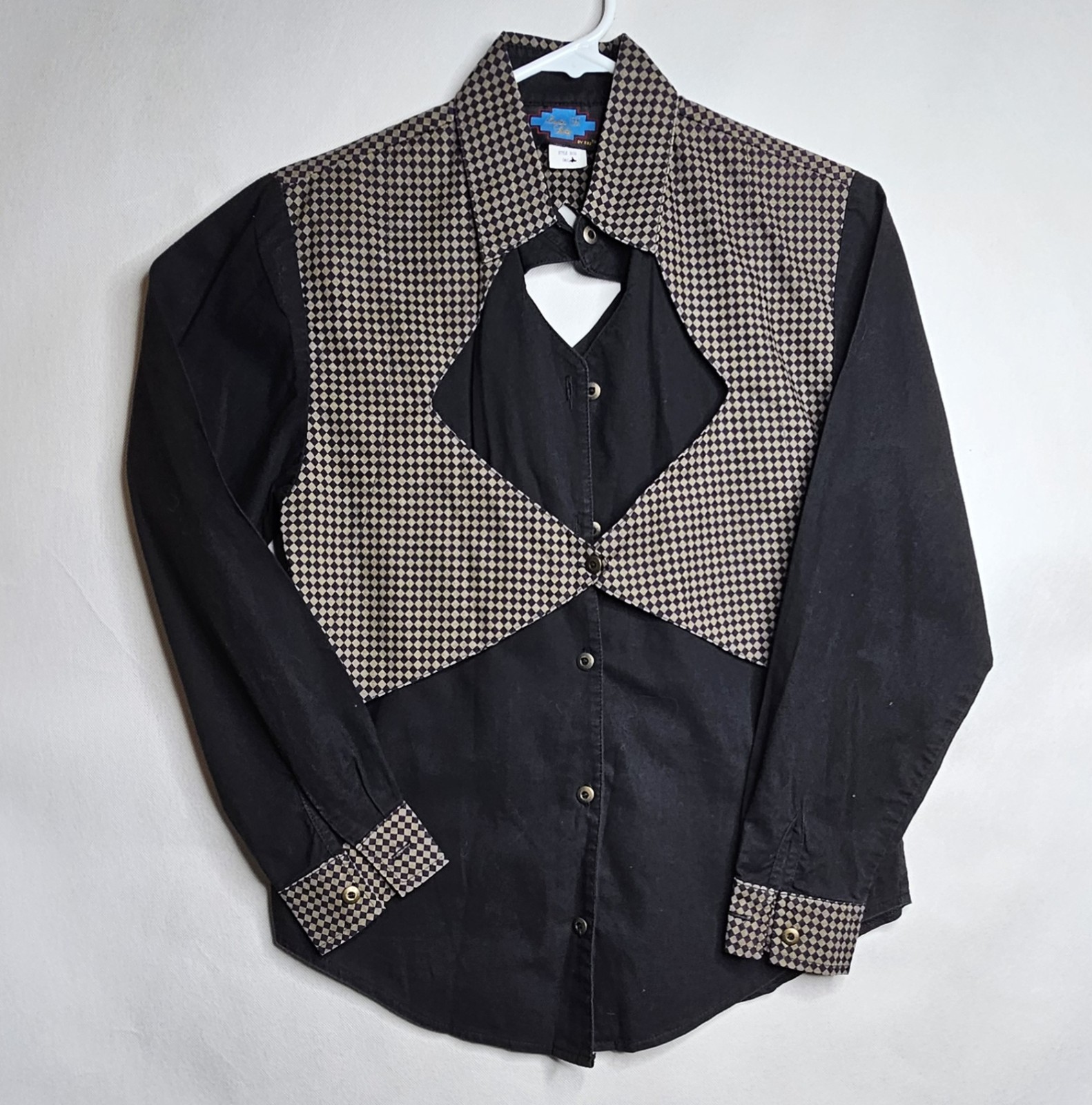 Vtg. Santa Fe Lady Women Size S Black/ Gray Button-Up Shirt