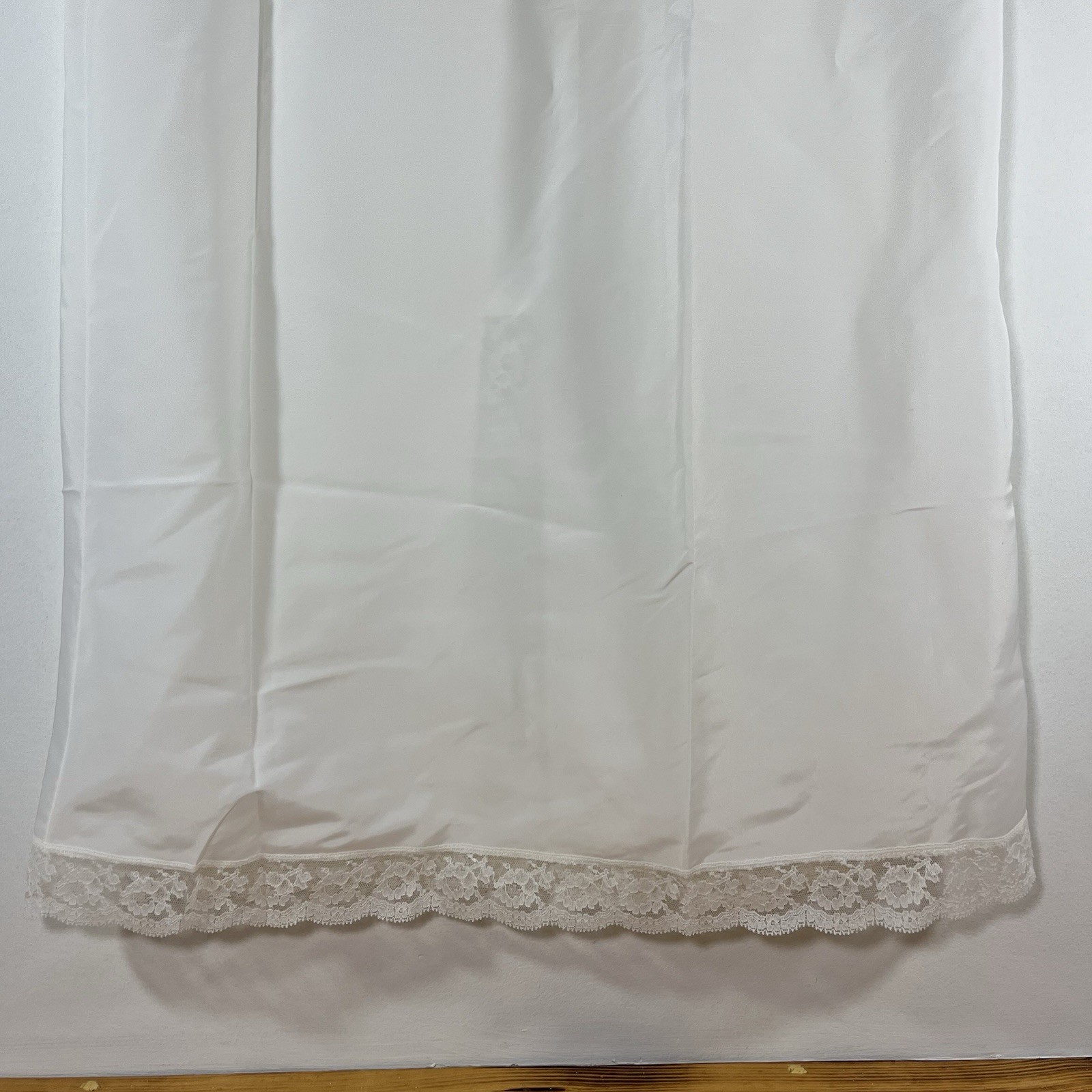 VINTAGE Bonwit Teller Ivory Full Length Maxi Skirt Slip Satin Lace Slit Medium
