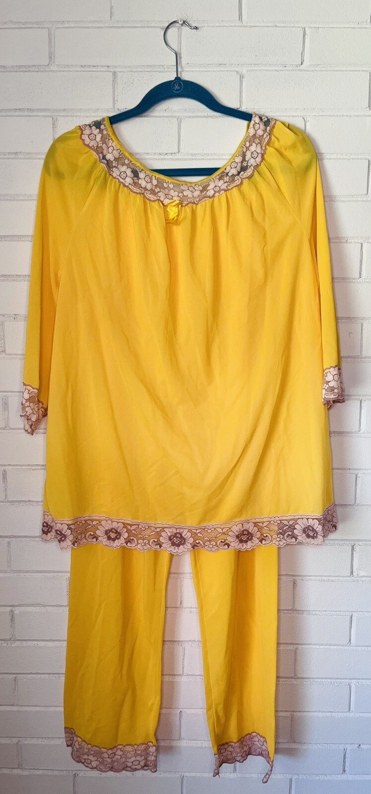 VTG Gayle Lingerie MCM Mustard Yellow Pajama Set Lace 100% Nylon