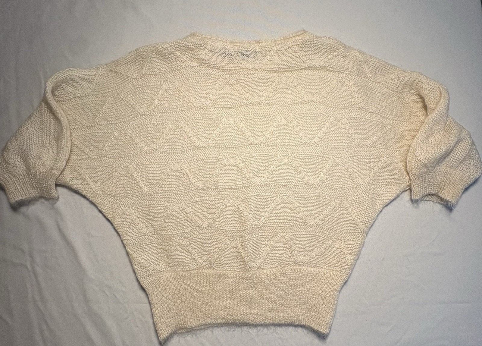 Vintage 80s Renee Tener Jean Pierre Cream Batwing Dolman Mohair Sweater