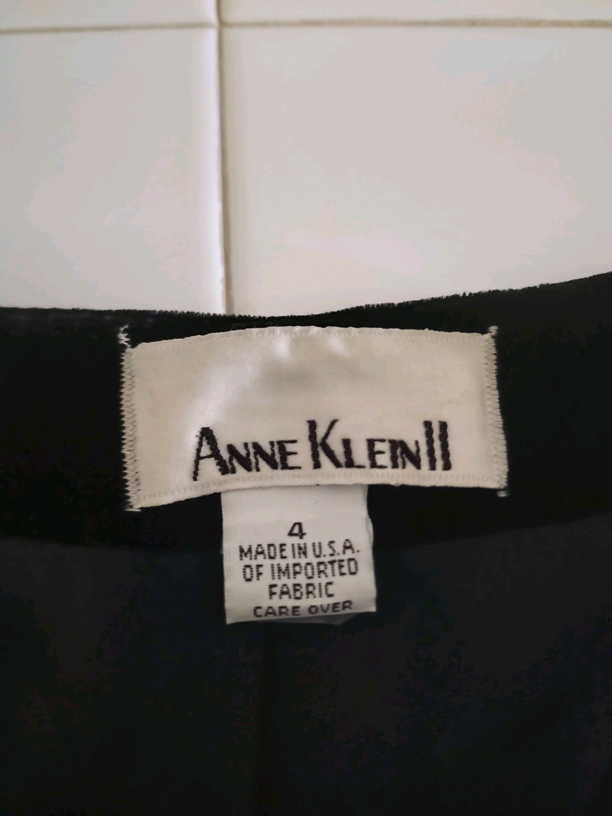 Anne Klein II Black Vintage Velvet Blazer Jacket Size 4 USA Pockets Slimming Fit