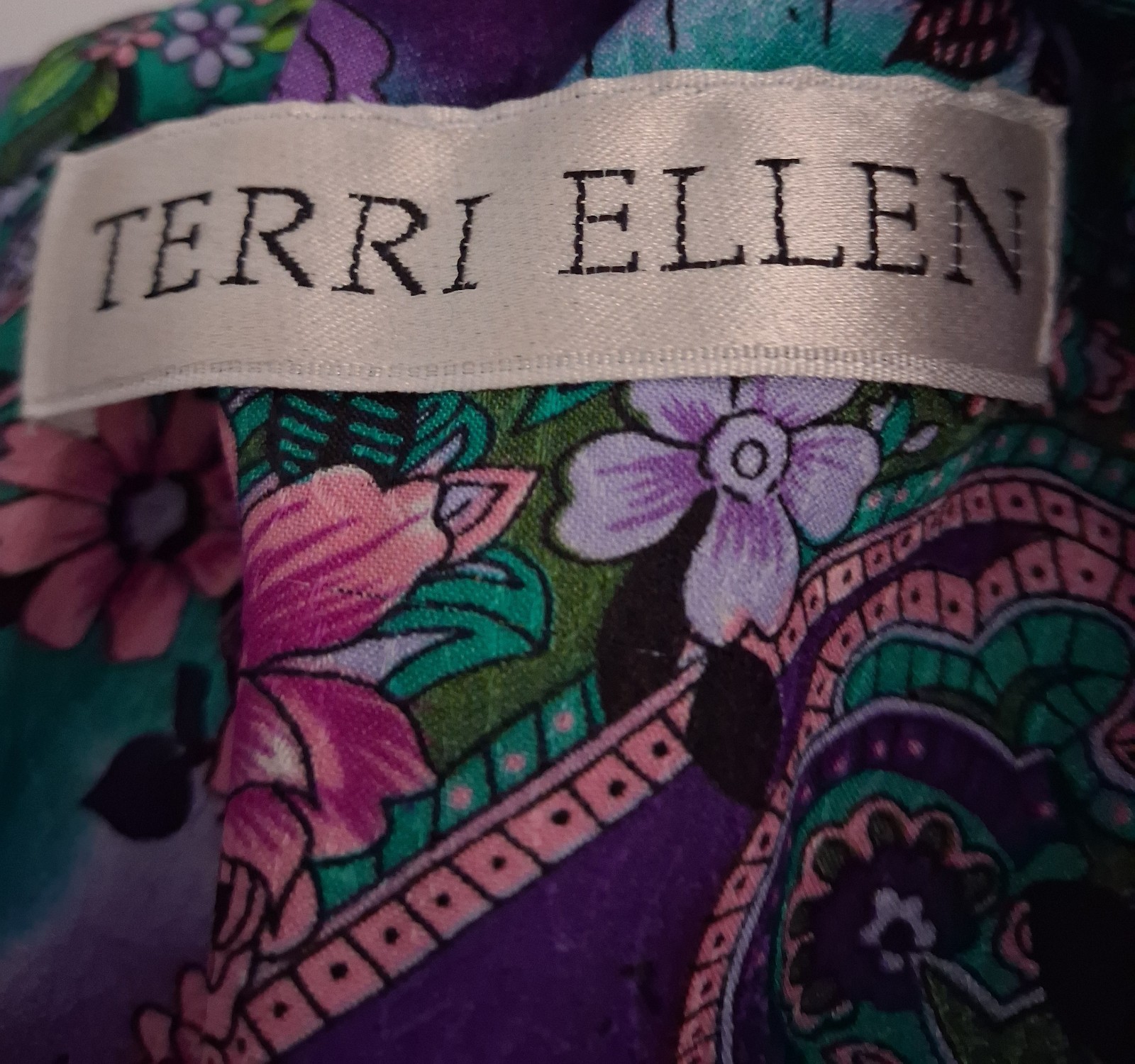 Vtg Terri Ellen Purple & Green Floral Patterned Dress Sz L/XL? Pit To Pit 21 In