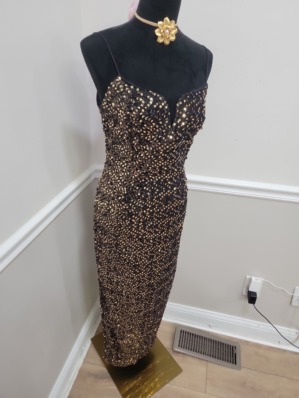 Vintage 90s Jessica McClintock Black Gold Sequin Column Maxi Evening Dress