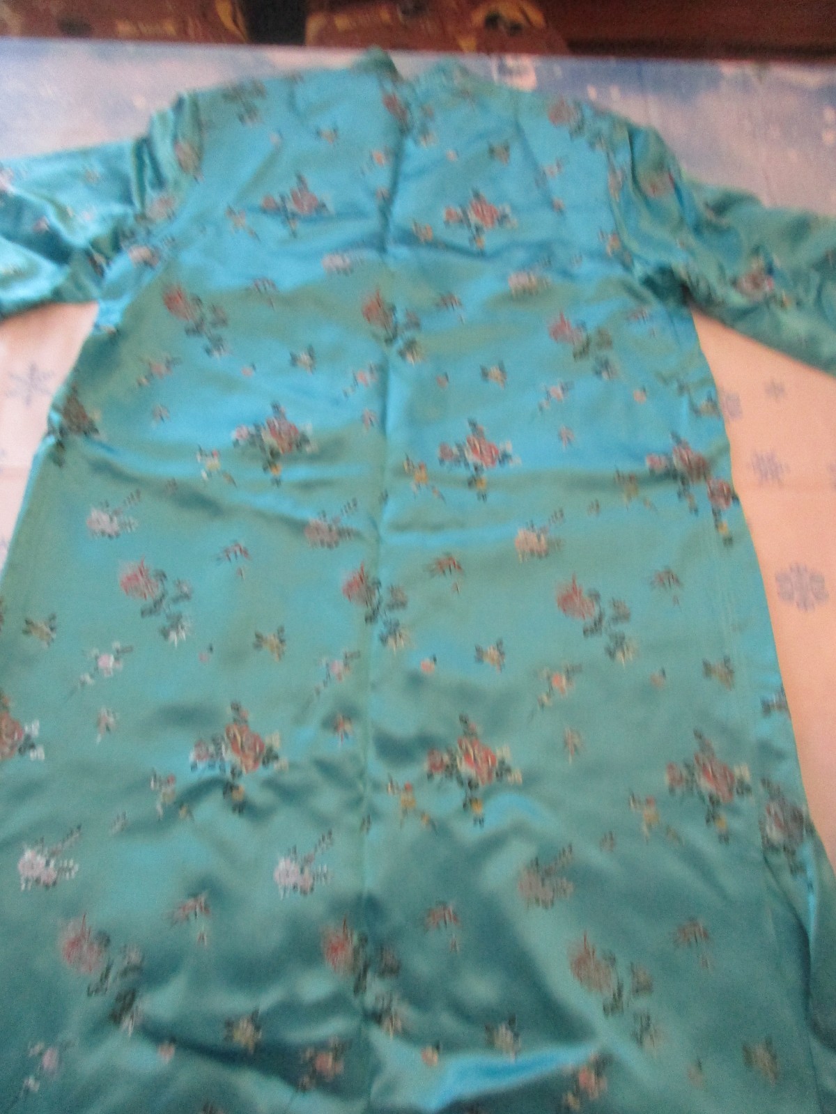 Vintage Turquoise Satin Brocade Asian Floral Robe – Size 42 – 1940s/60’s