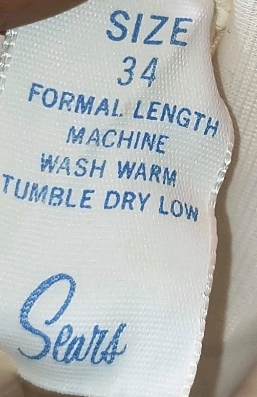 Vintage Sears „The Doesn’t Slip” Formal Maxi Slip – Size 34 Small/Medium