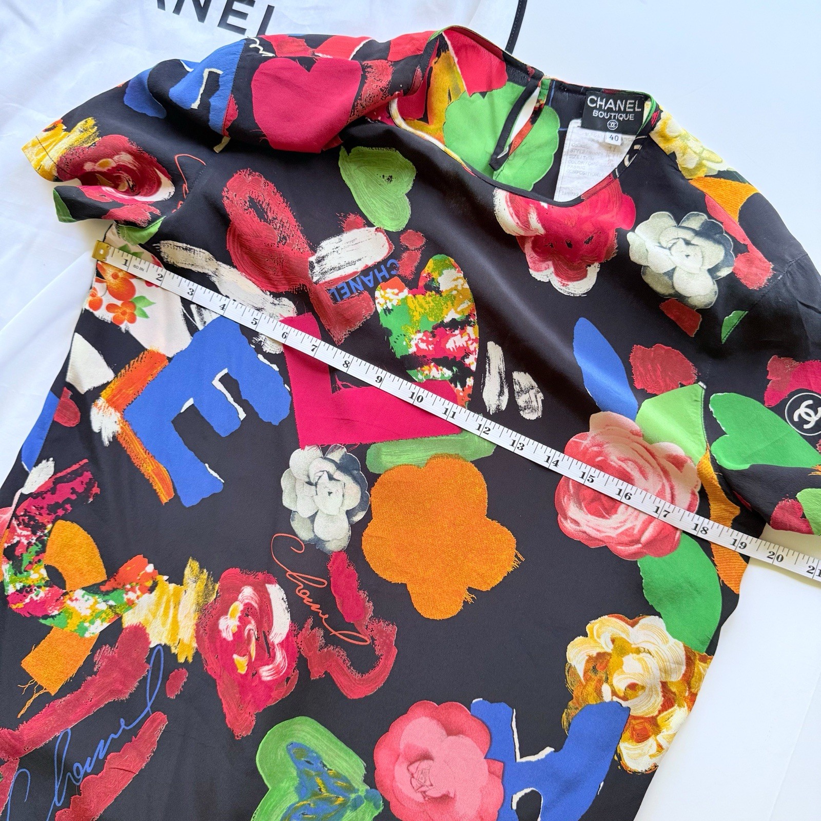 Chanel Vintage Iconic Spring 1992 Multicolor/ Black Silk T-Shirt Size 40 FR 8 US