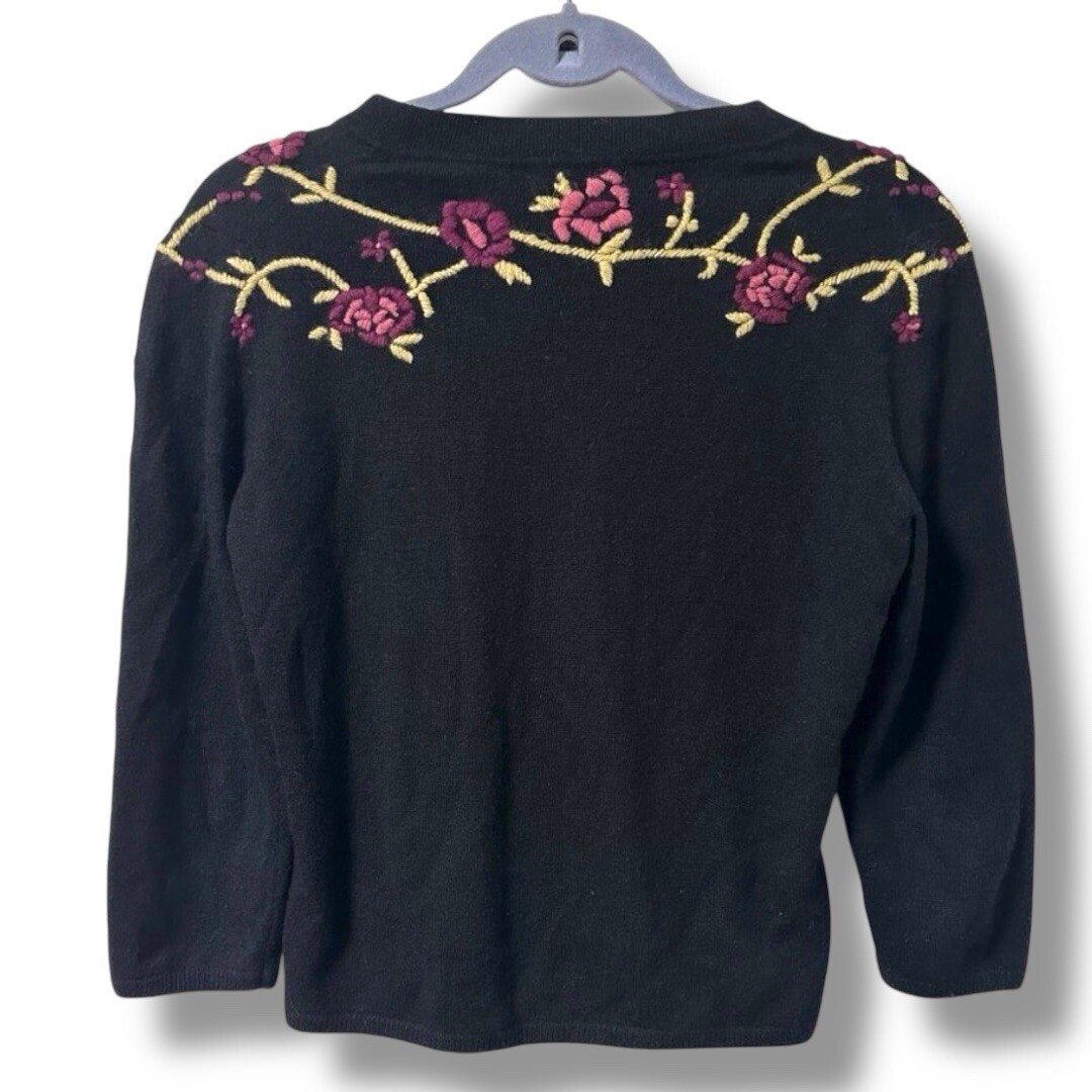 Vintage Black Floral Embroidered Angora Blend Cardigan Size Medium P Cottagecore