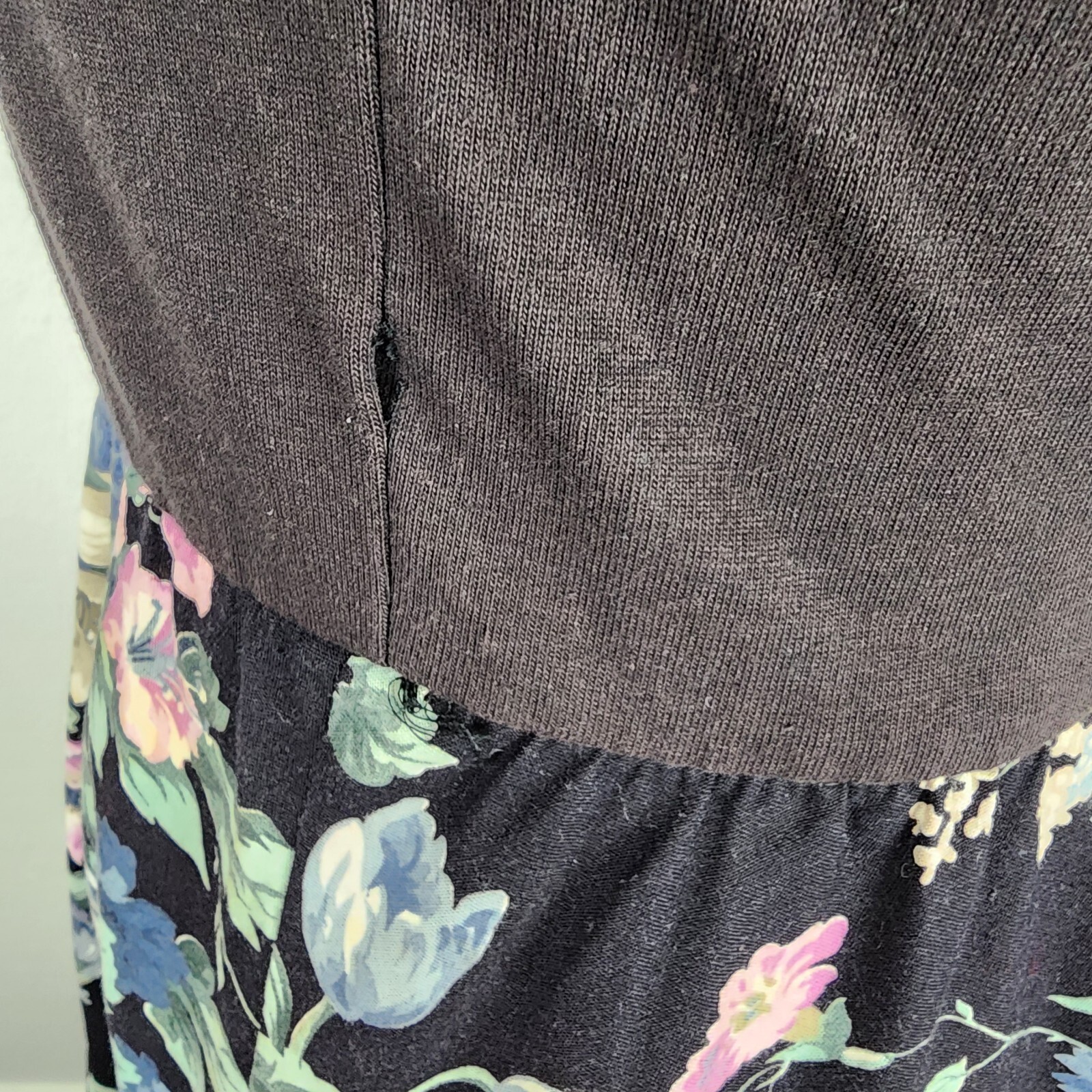 Vintage 80s 90s Dress Fit Flare Ashley Floral Print on Black Puff Sleeve 7/M