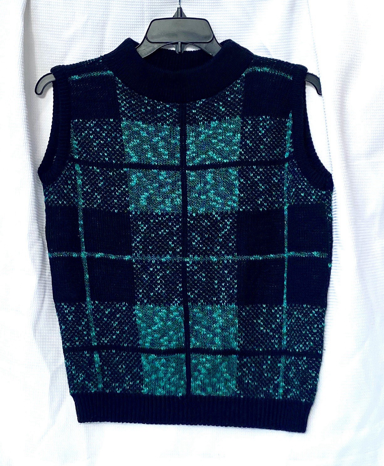 Vintage Sweater Vest Green And Black Plaid Size M