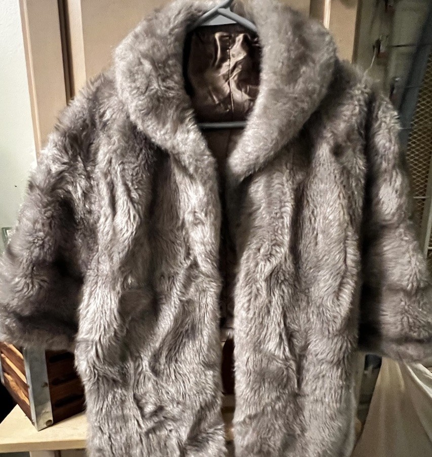 Vintage 1960s Sears Fashions Gray Faux Fur Cape Shawl Coat Brocade Lined Size L