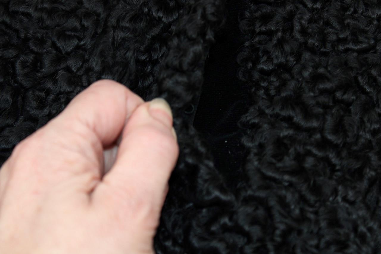 WOMAN VINTAGE GENUINE BLACK PERSIAN LAMB FUR COAT SZ S-M~GREY MINK COLLAR~CURLY