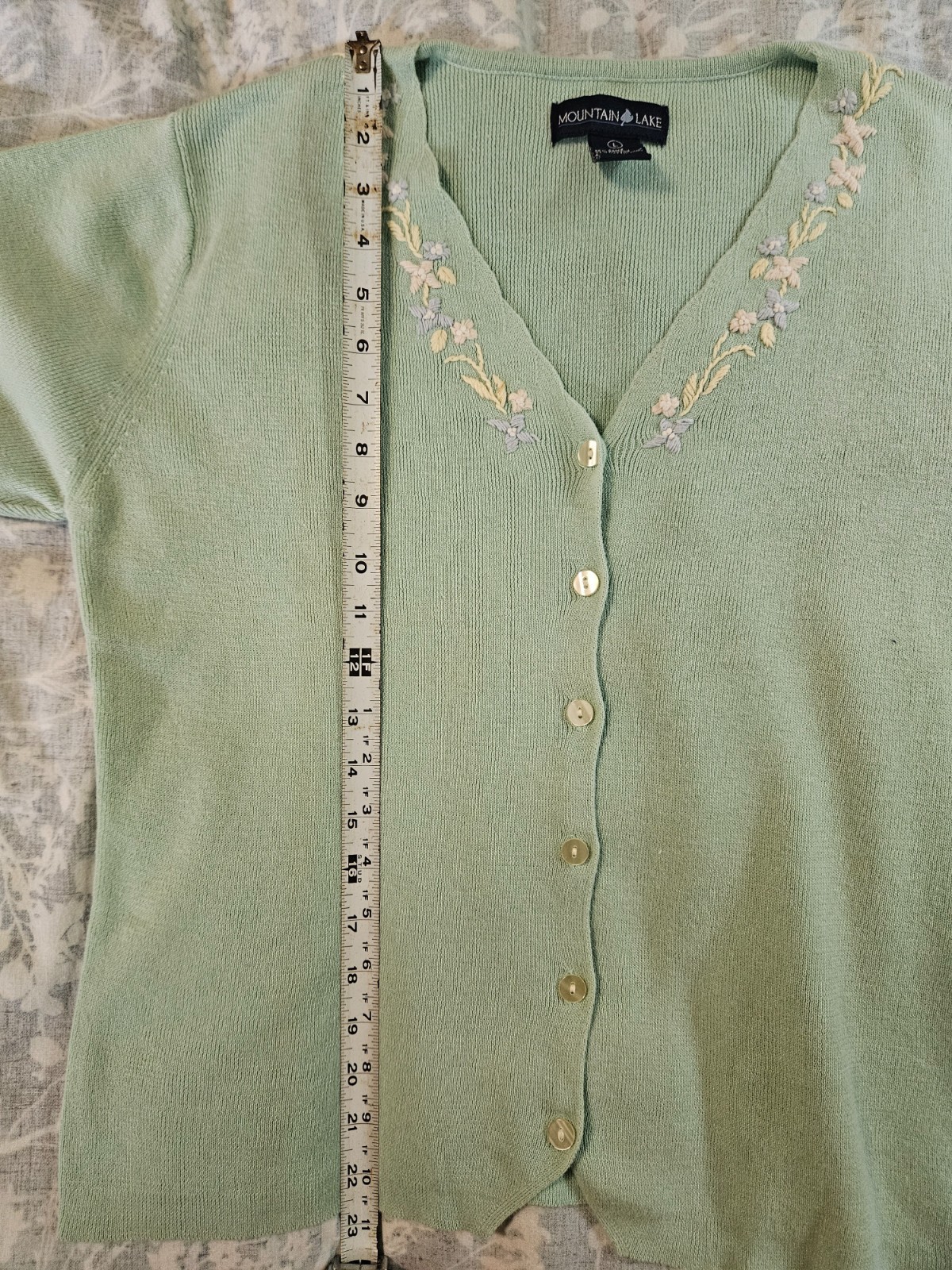 vintage 90s cottagecore embroidered short sleeve cardigan