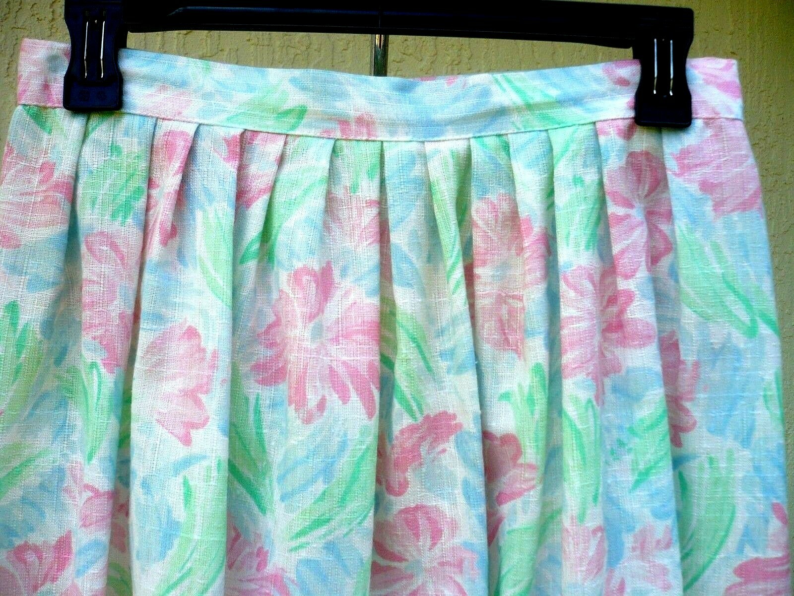 VTG TR BENTLEY US S M FEMININE IVORY EASTER PASTEL FLORAL BLUE GREEN SKIRT LADY