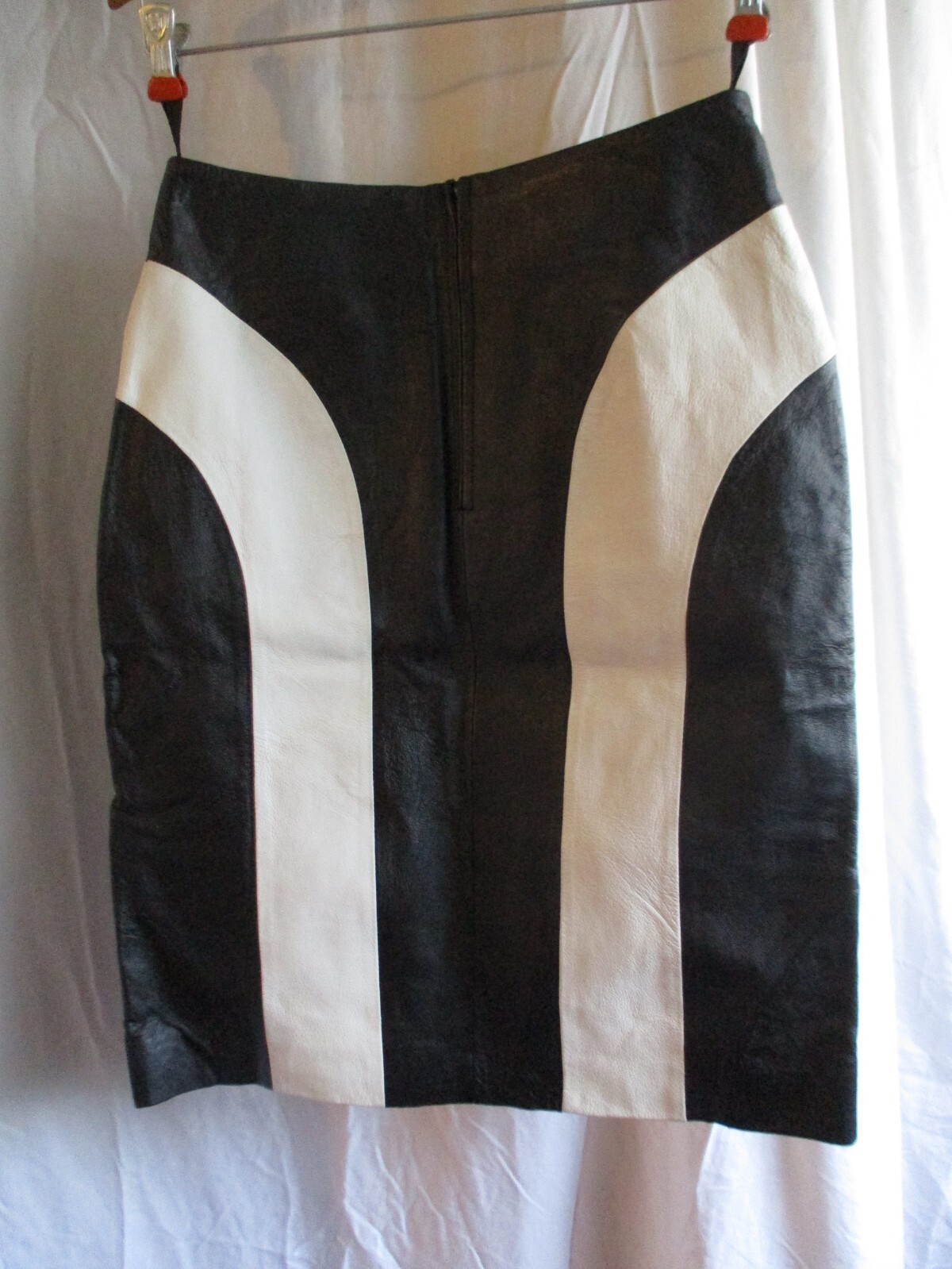 4 Metro style Vintage leather black white skirt pencil 80s 90s