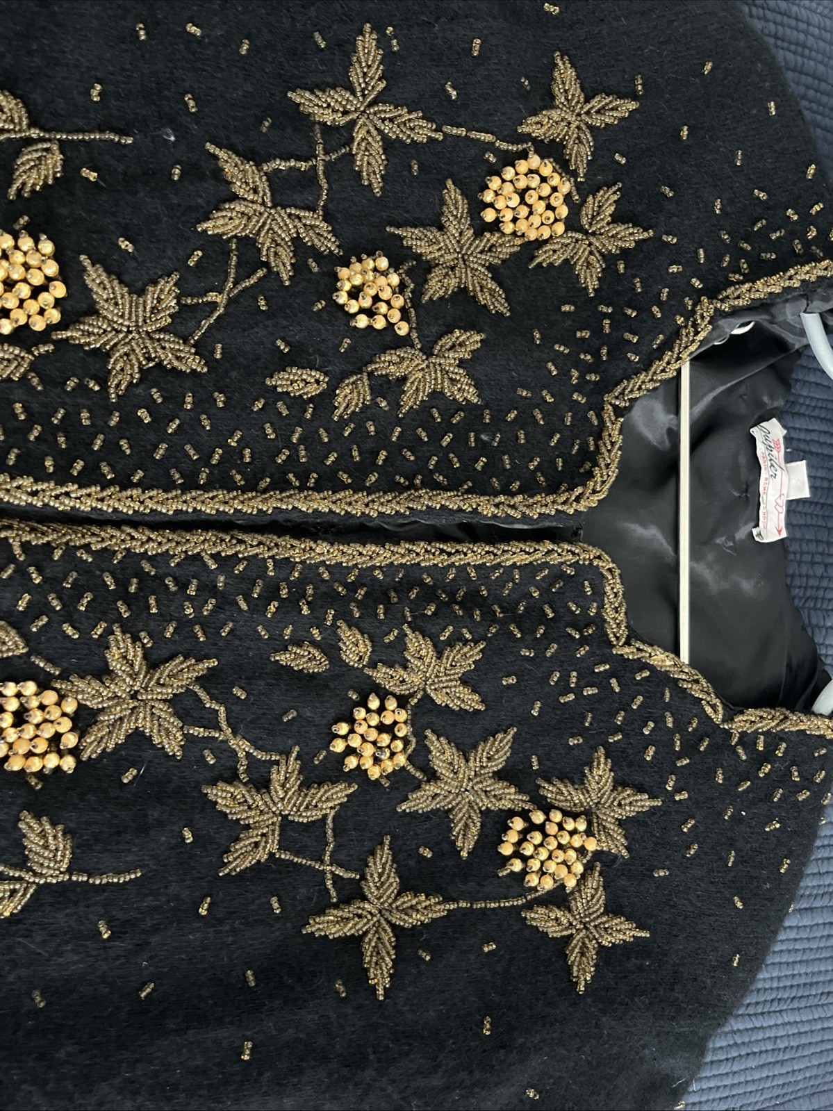 Gorgeous Vintage Cashmere Silk Lined Beaded Cardigan Sweater Size 46 L Or M