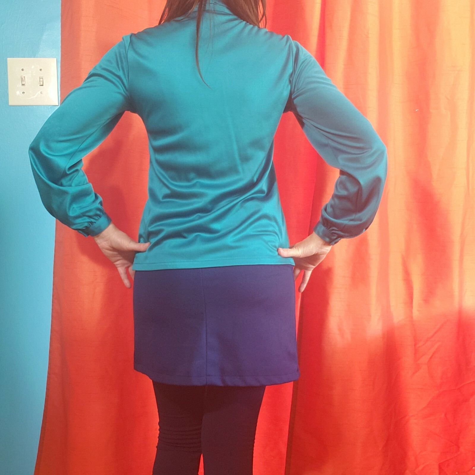 1970’s 80’s women’s rockabilly Mod shiny blue vintage top size S. Aladdin.