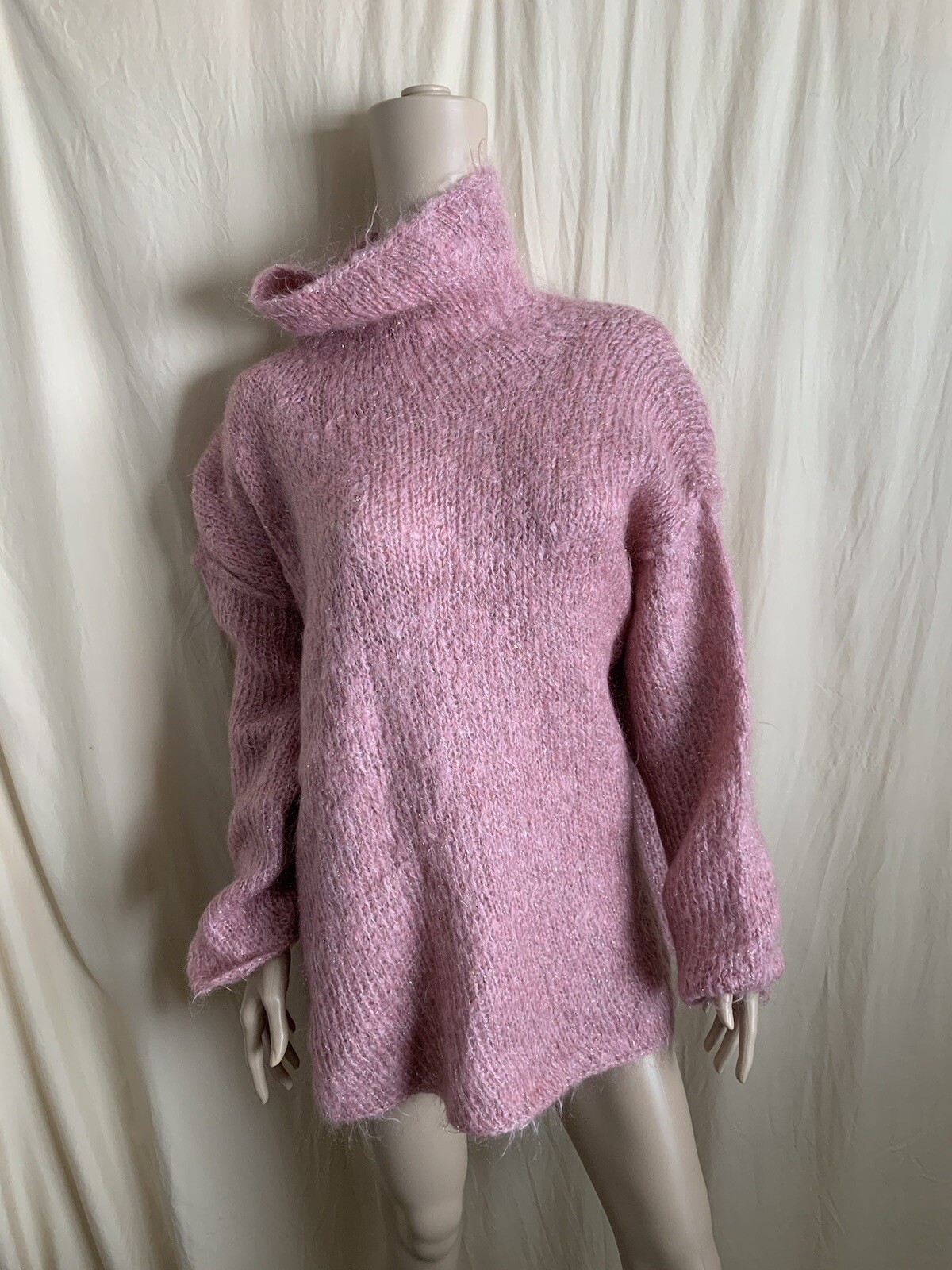 Vintage 80s 90s Carole Little Pink & Gold Thread mohair pullover sweater sz m