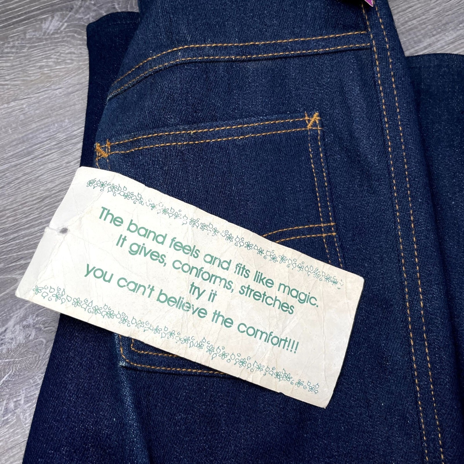 NWT NOS Vintage Womens Sun Belt Magic Band Dark Wash Denim Jeans 25″ – 26″
