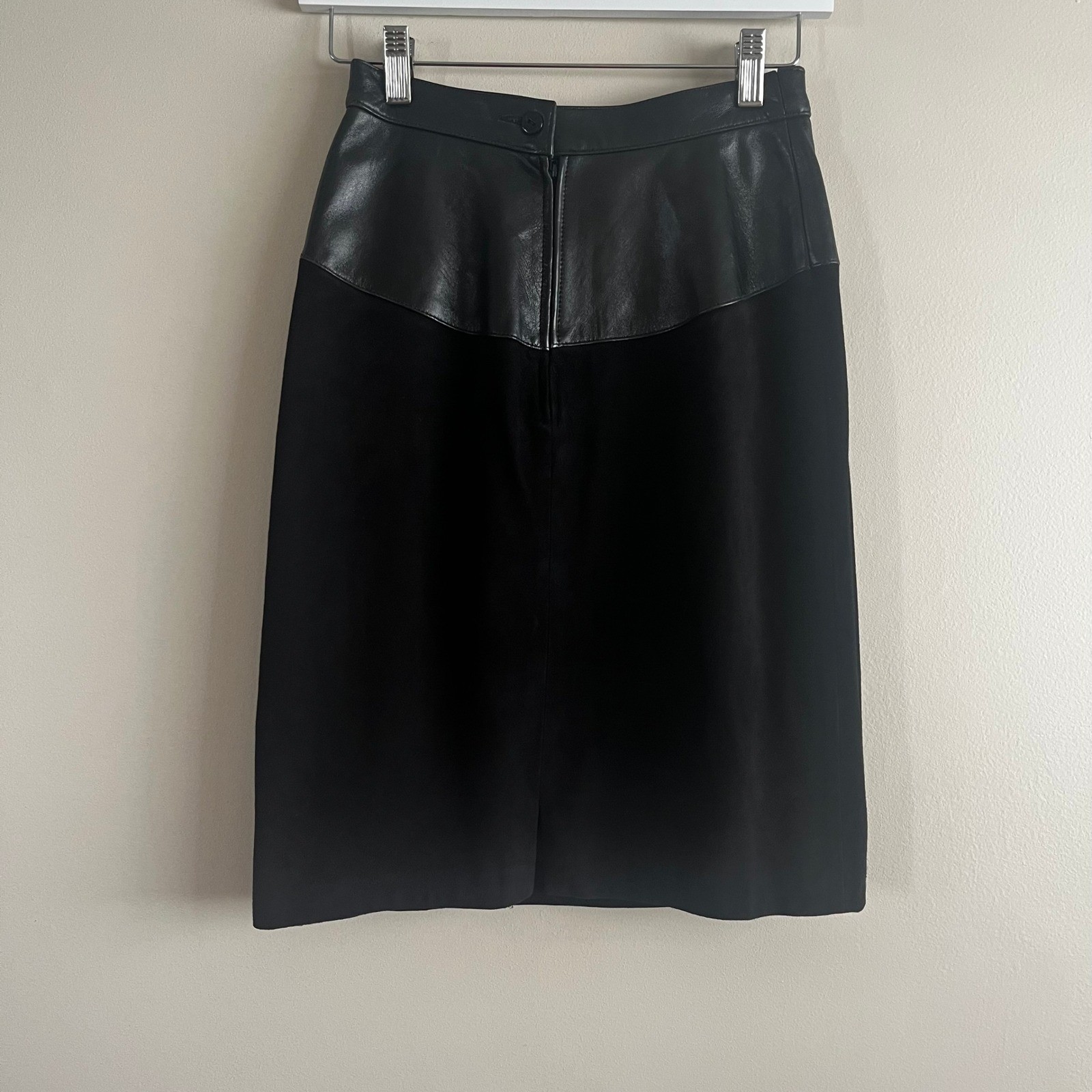 Vintage Saks Fifth Avenue lamb suede leather pencil skirt 6 black mixed media