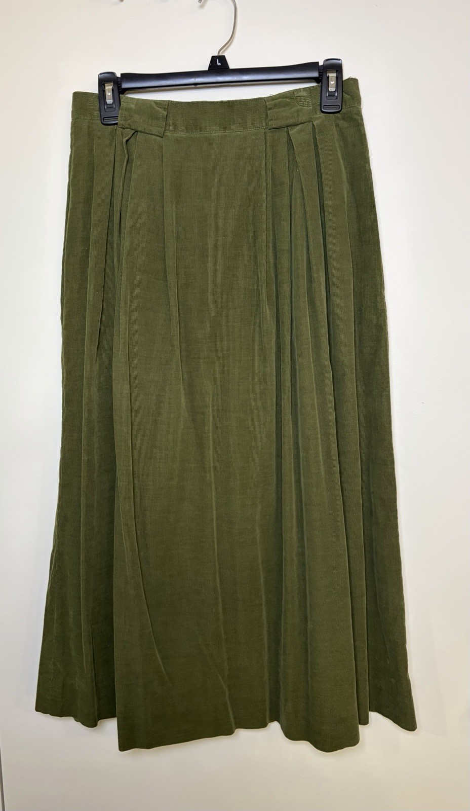 Vtg Susan Bristol Army Green Corduroy Long Length Skirt Made In Hong Kong Preppy
