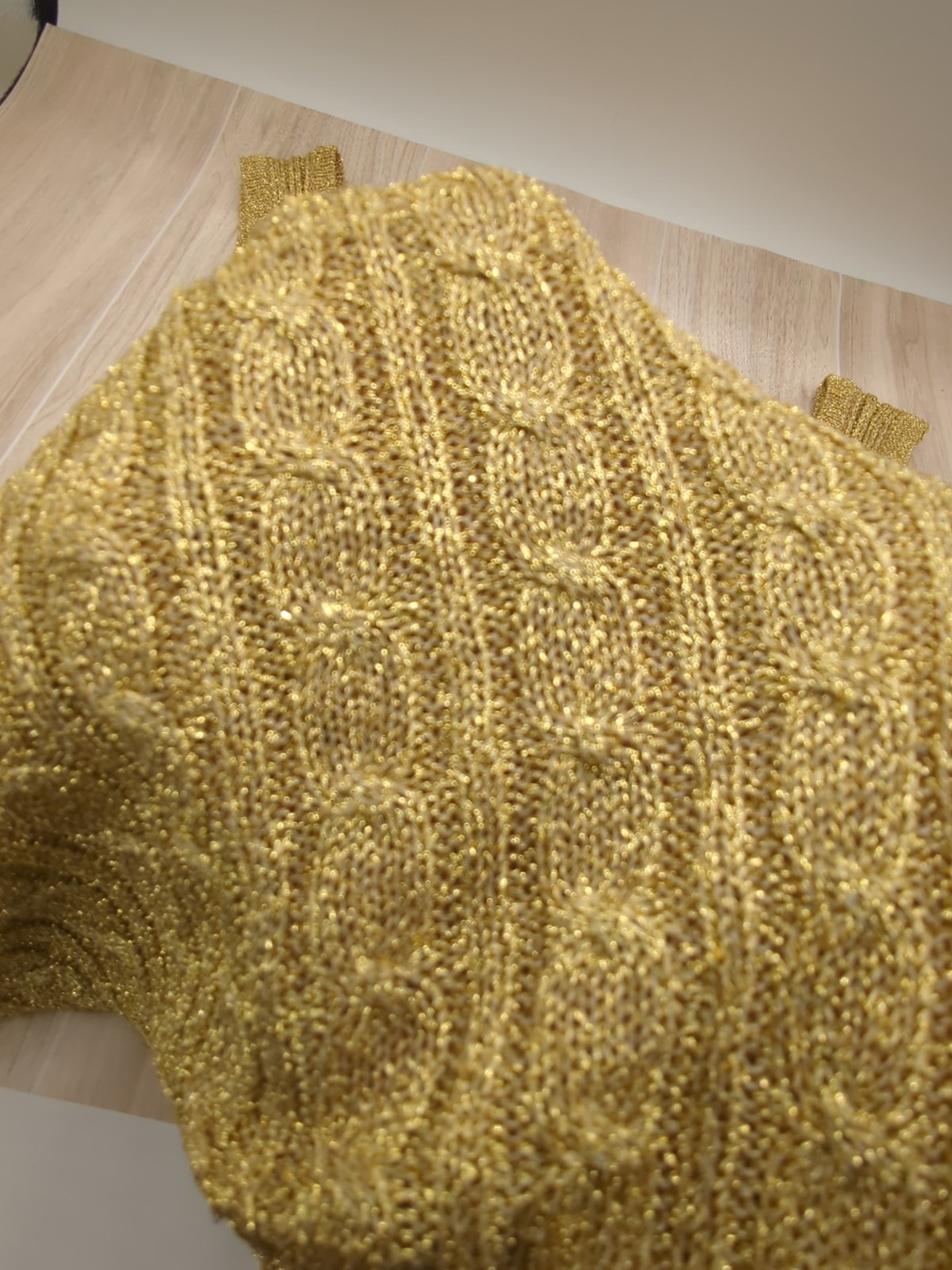 Effeci Large Gold Ribbed Tank Top Sweater Lightweight Disco/Rave 70’s-80’s-90’s