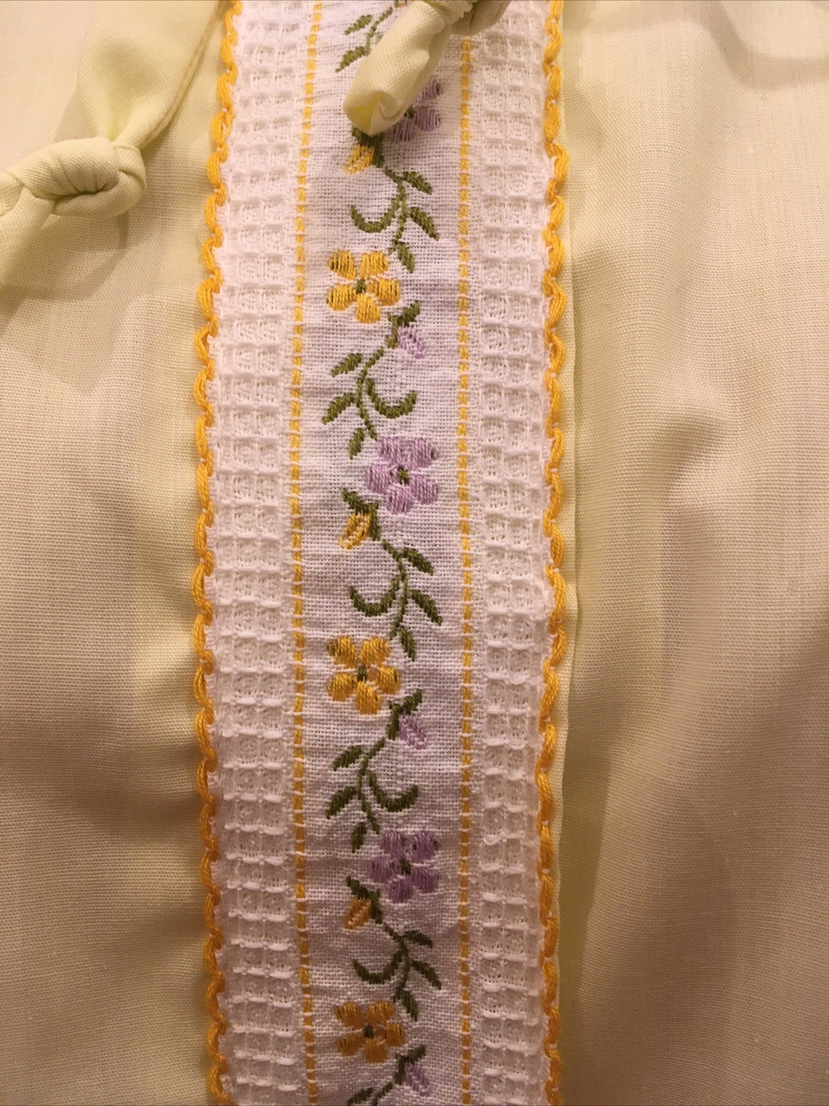 Gaymode Penneys Housecoat Yellow White Vintage *Small *SEE MEASUREMENTS