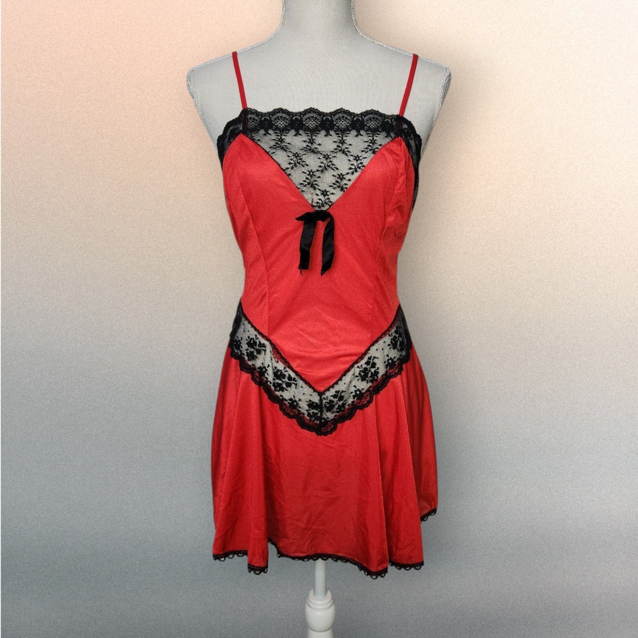 Undercover Wear 70s S Small Women’s Nightie Red Black Lace Sheer Panels Lingerie